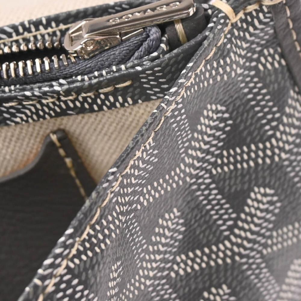 Goyard Clutch