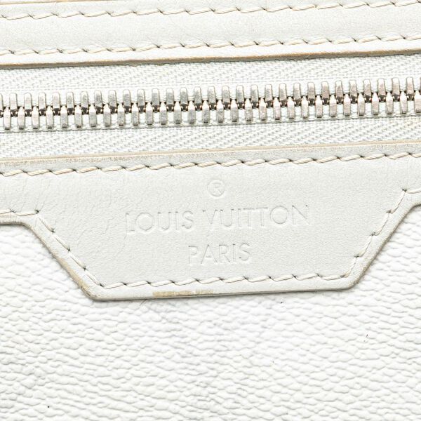 Louis Vuitton Messenger
