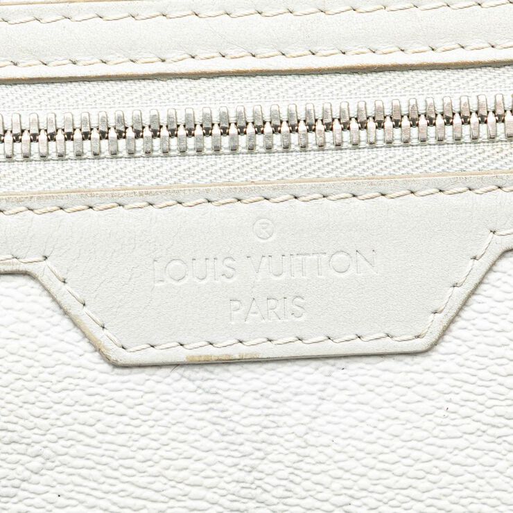 Louis Vuitton Messenger