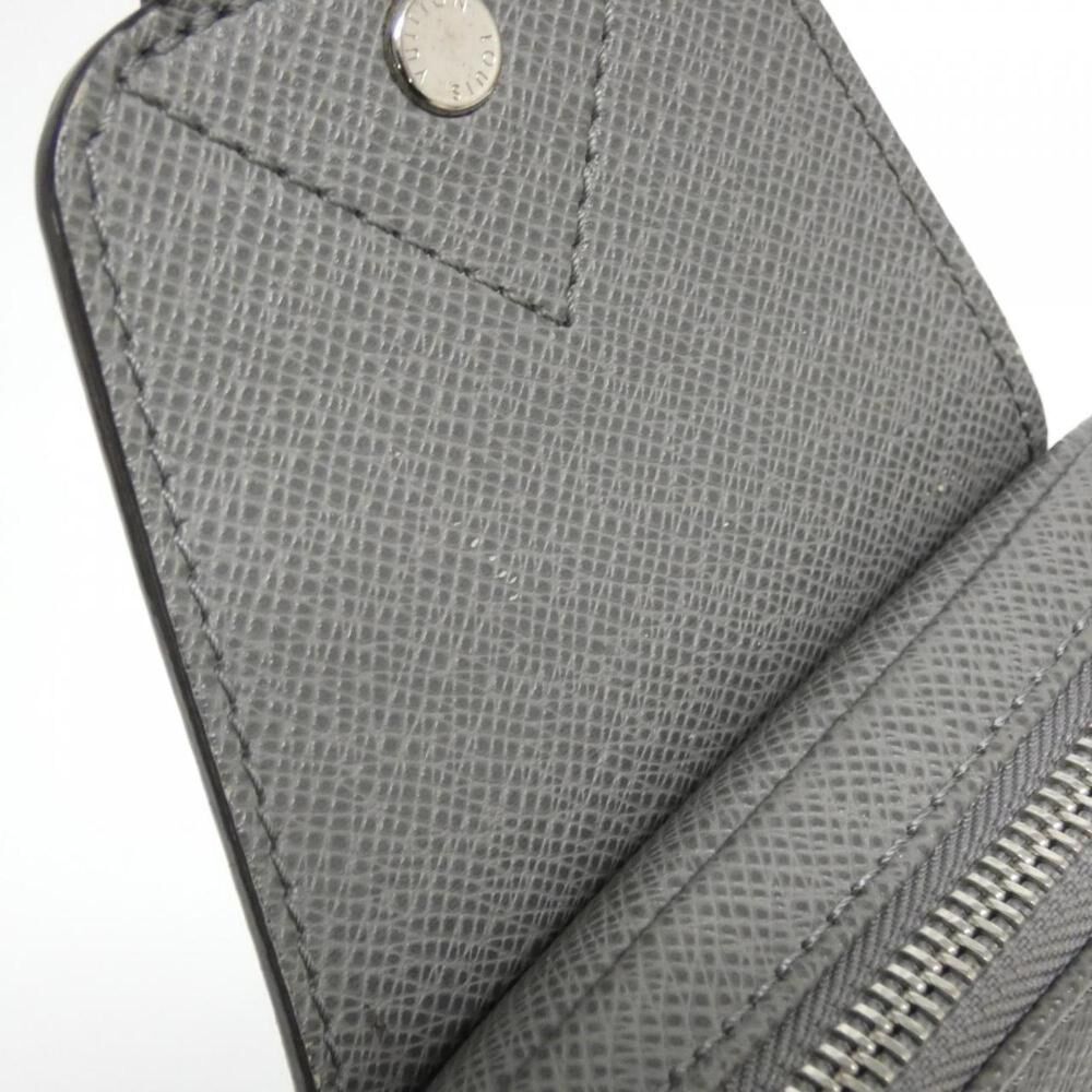 Louis Vuitton Crossbody Bag