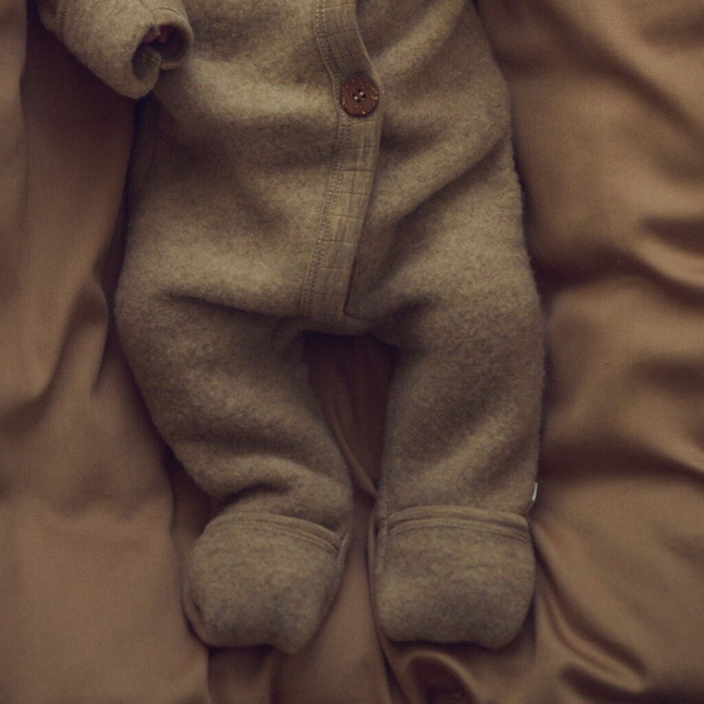 Woolly fleece suit
