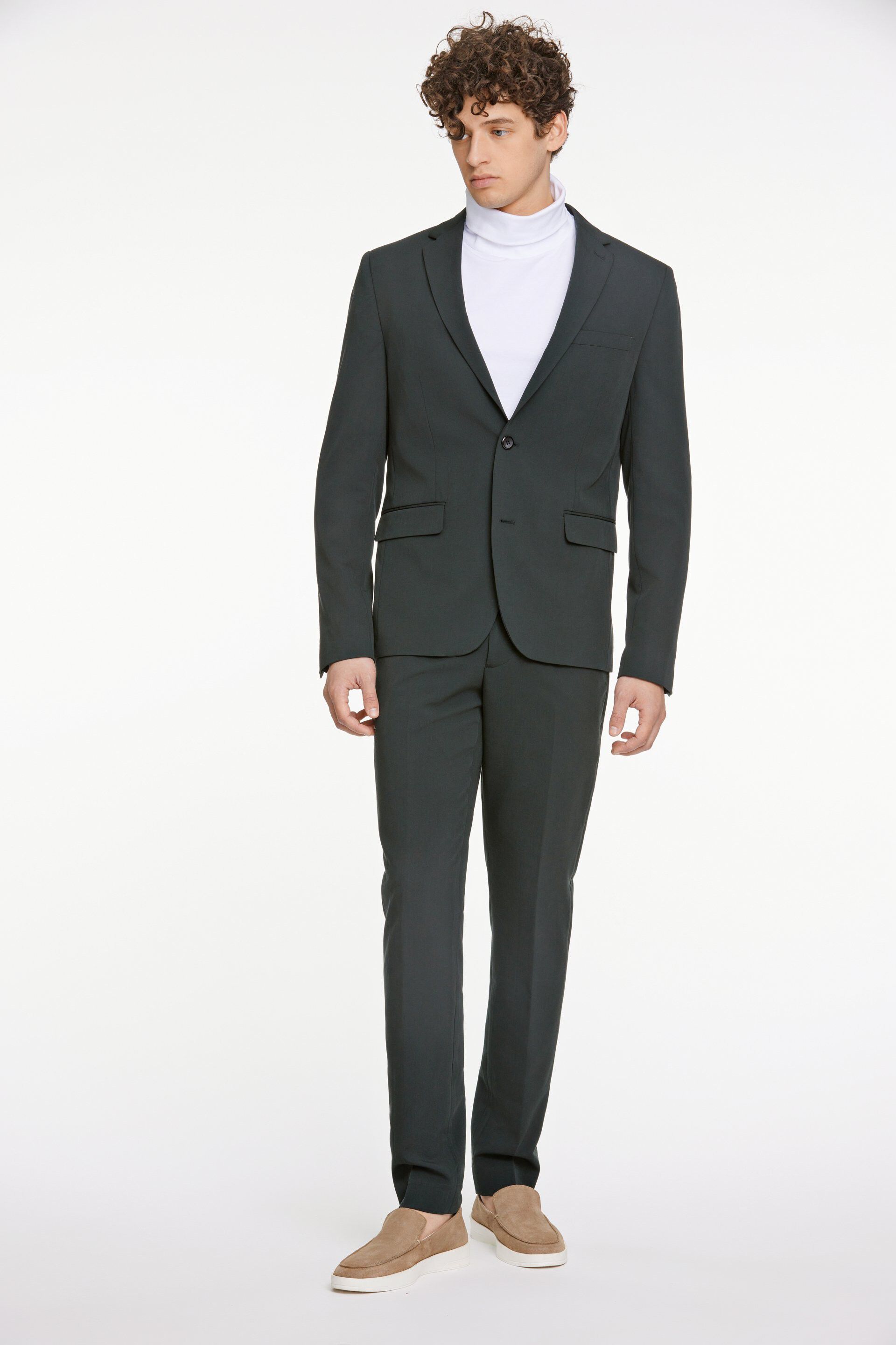 Fine twill stretch suit