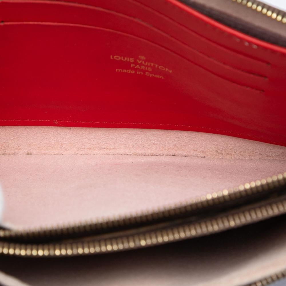 Louis Vuitton Crossbody Bag