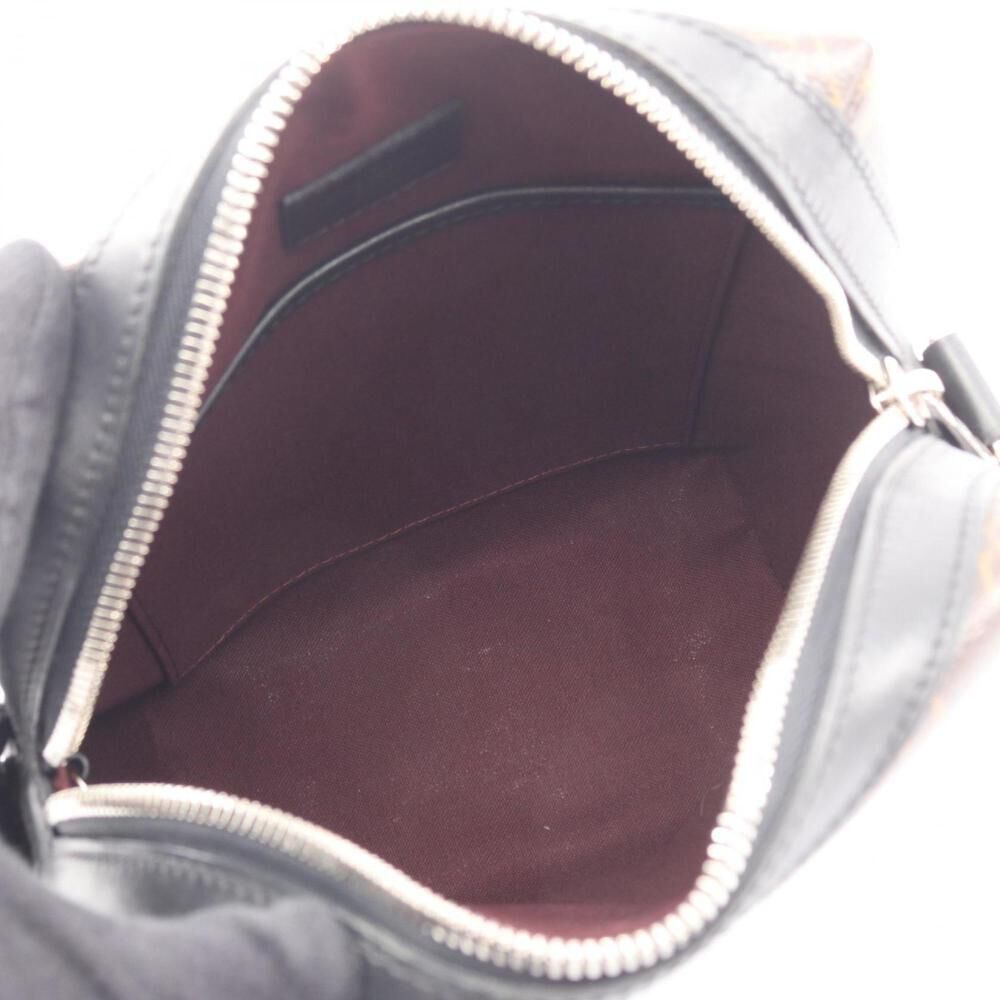 Louis Vuitton Crossbody Bag