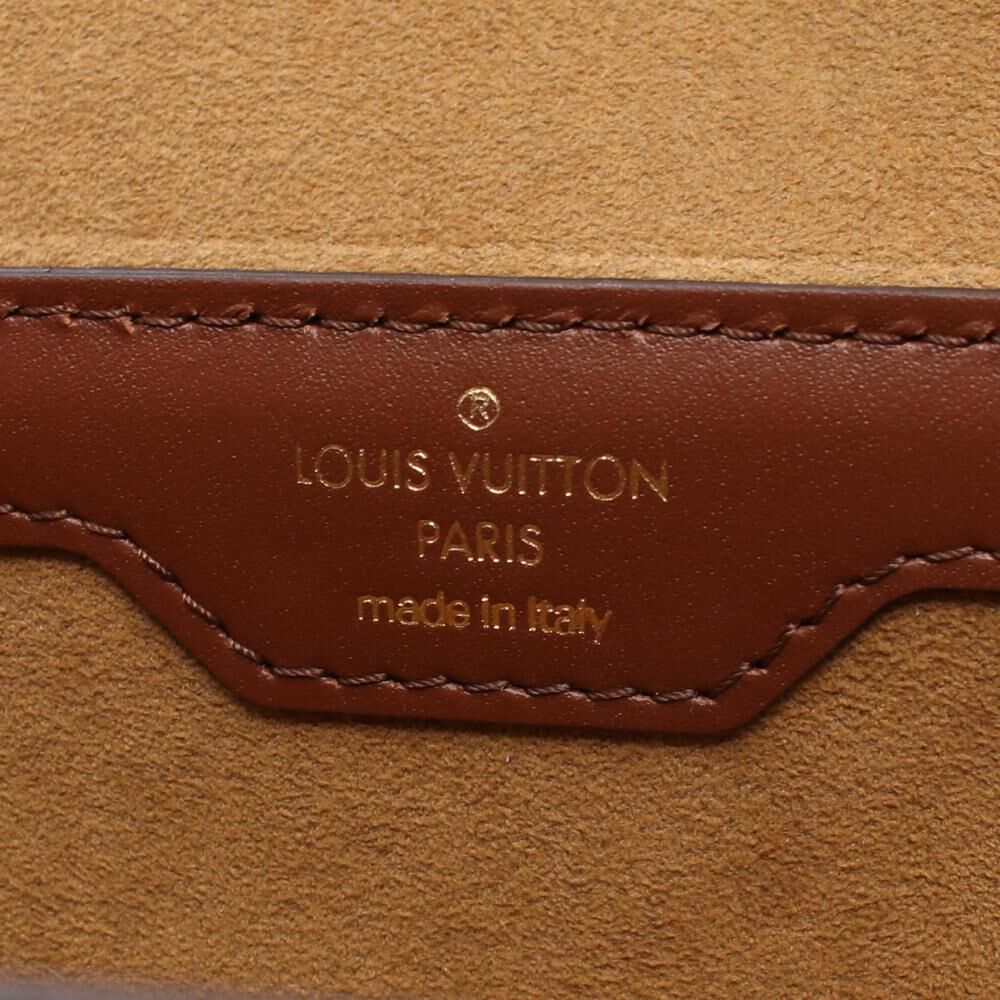 Louis Vuitton Papillon