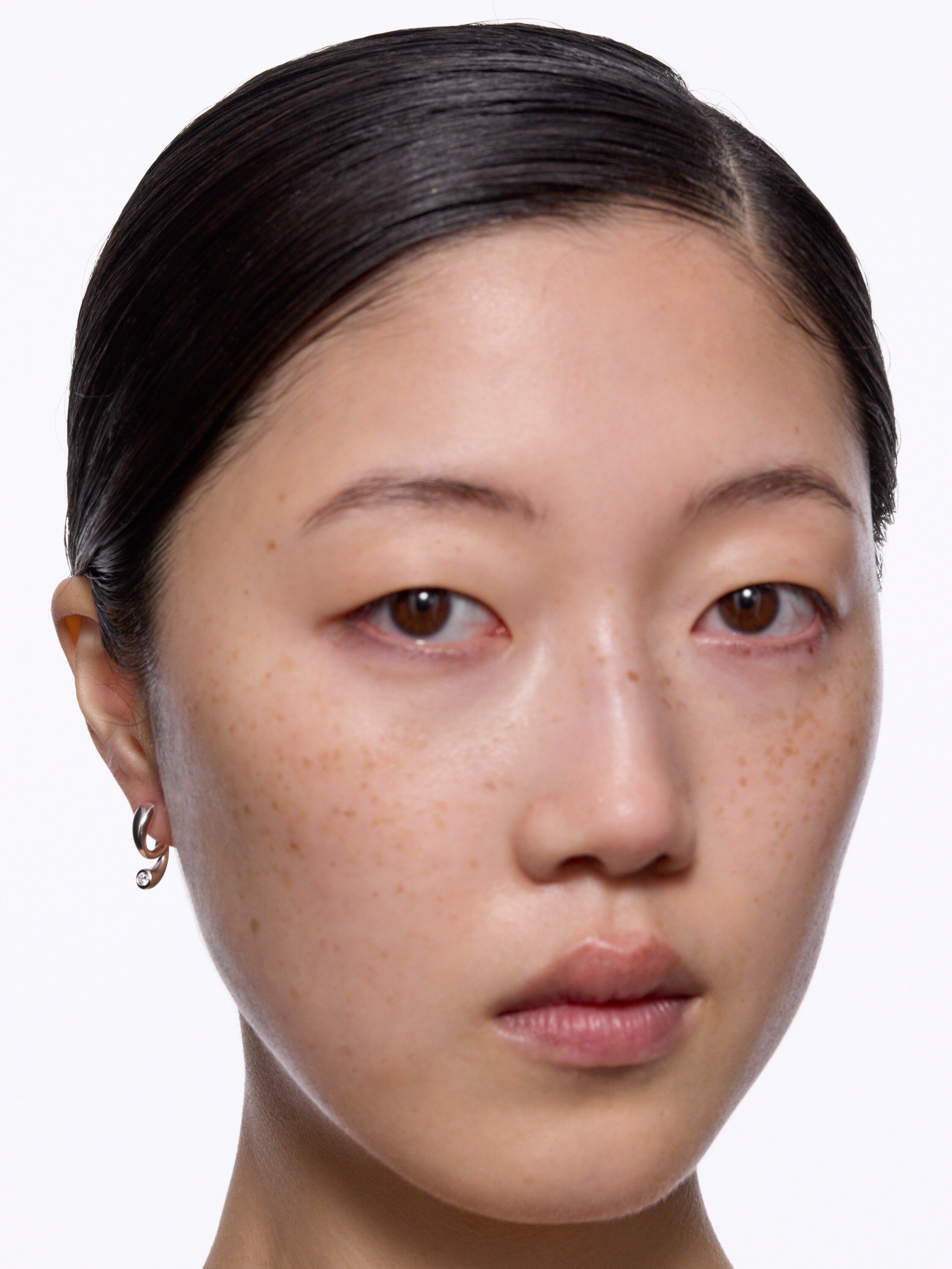 Mermaid Pool Huggie Silver