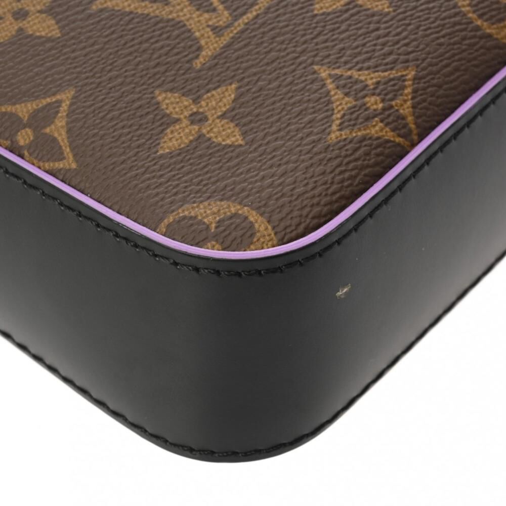 Louis Vuitton Shoulder Bags