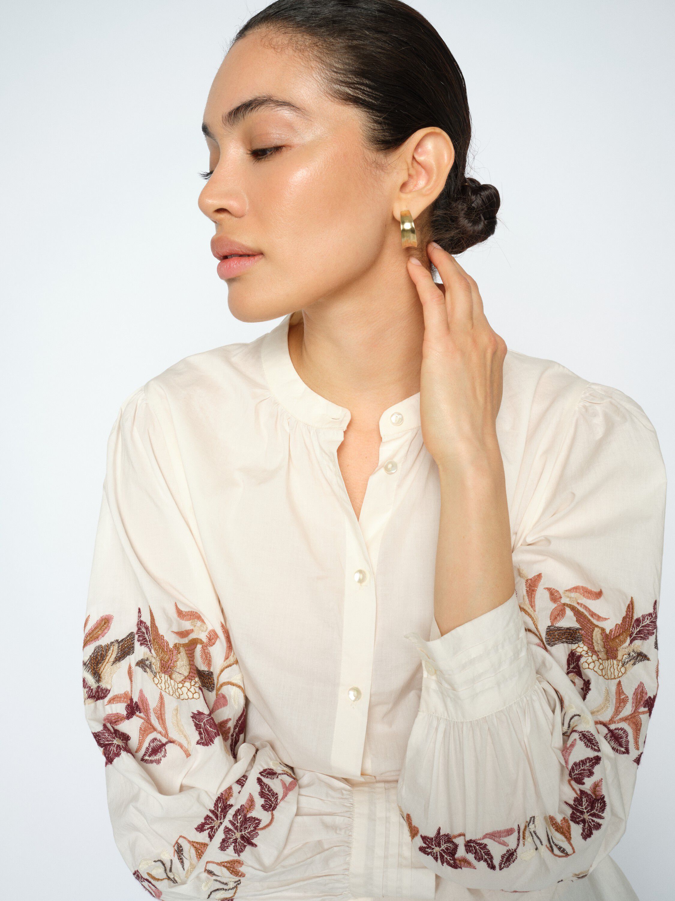 MMNotto Embroid Shirt