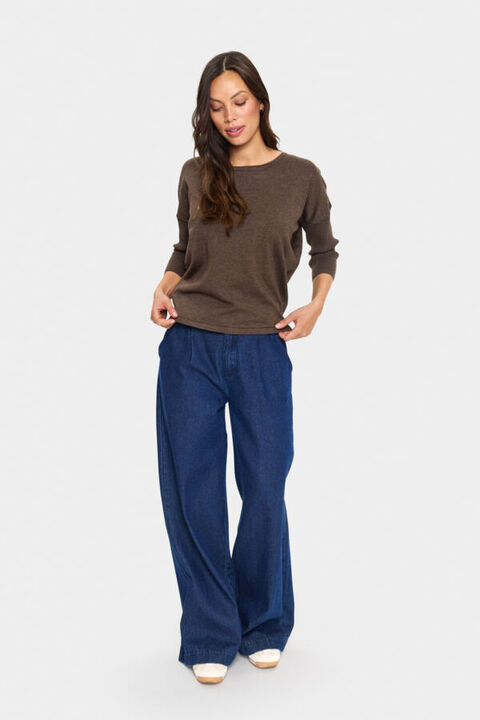 A2561, MilaSZ R-Neck Pullover