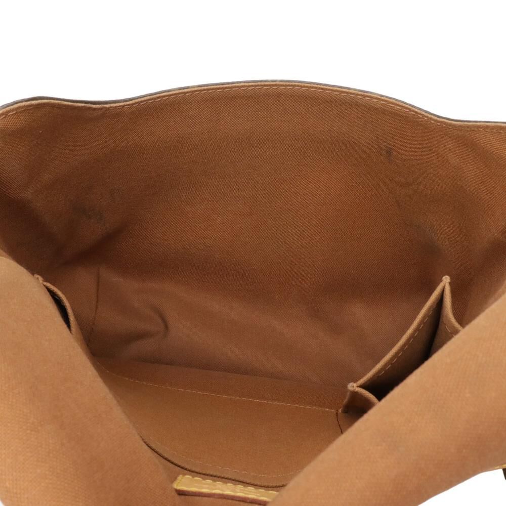 Louis Vuitton Bosphore