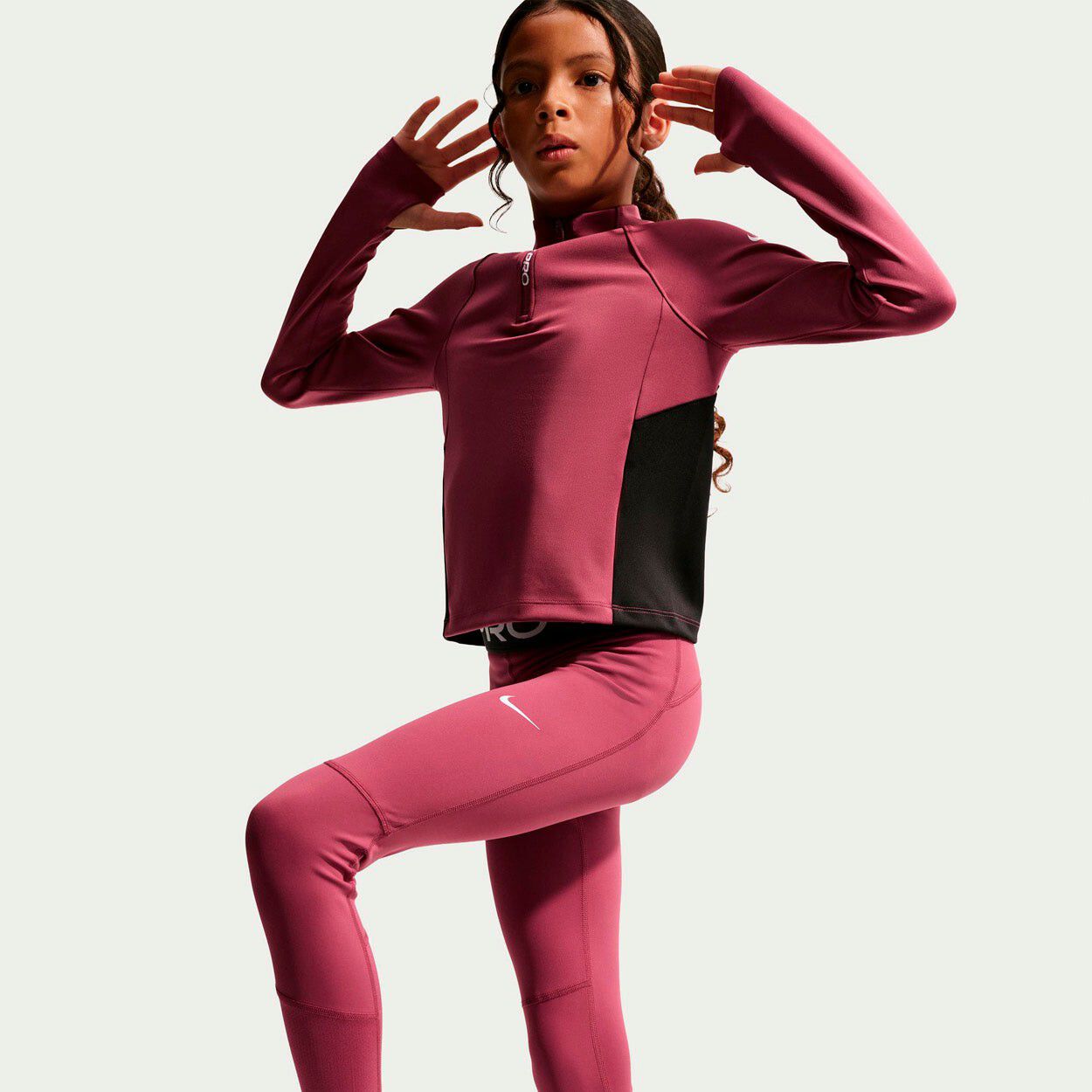 Pro Mid-Rise Leggings
