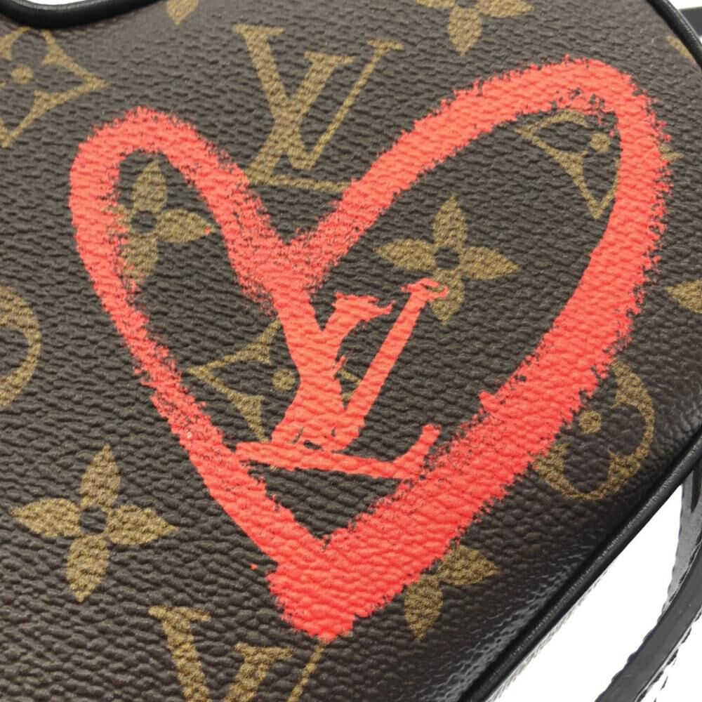 Louis Vuitton Shoulder Bags