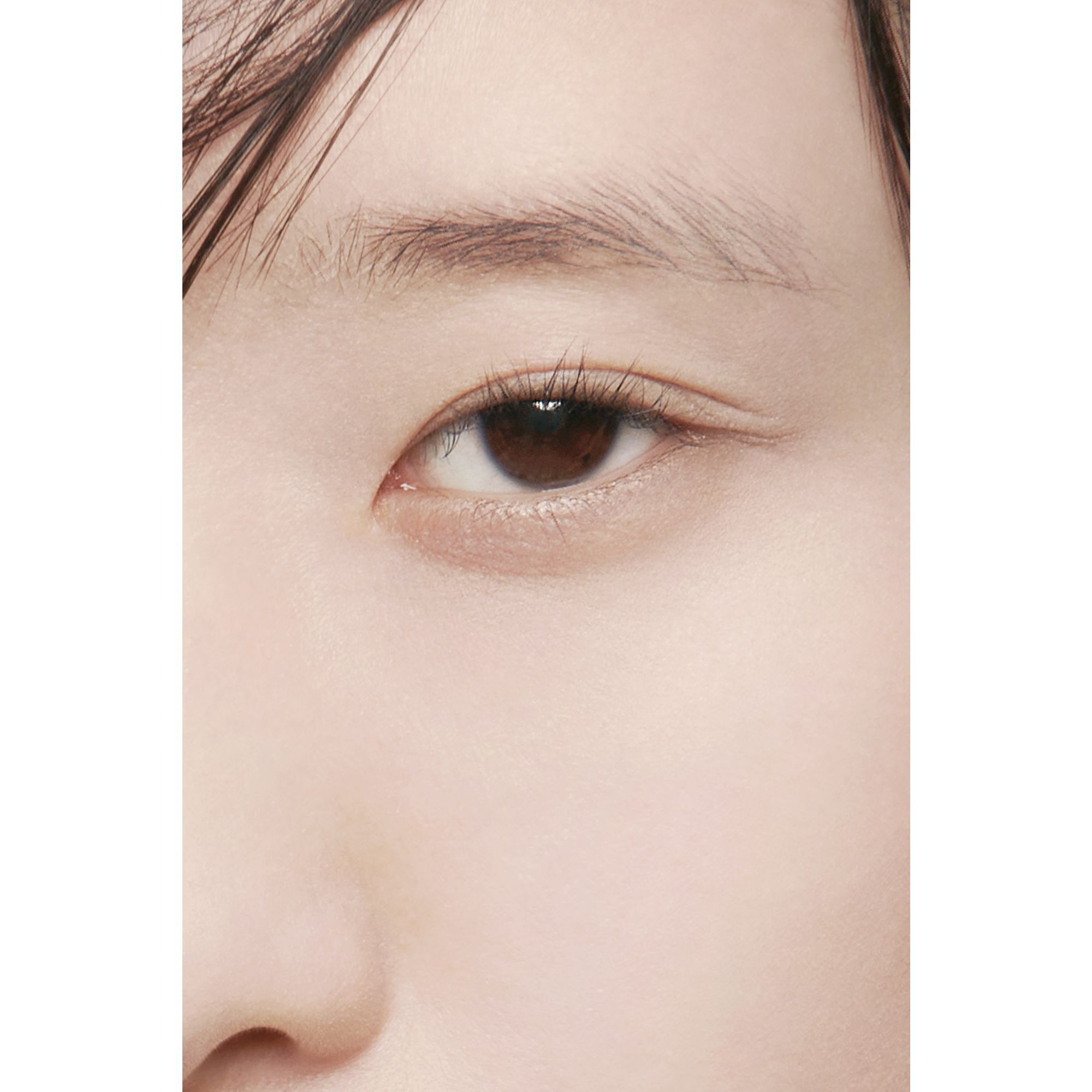 ULTRAWEAR  ALL-DAY COMFORT  FLAWLESS FINISH CONCEALER