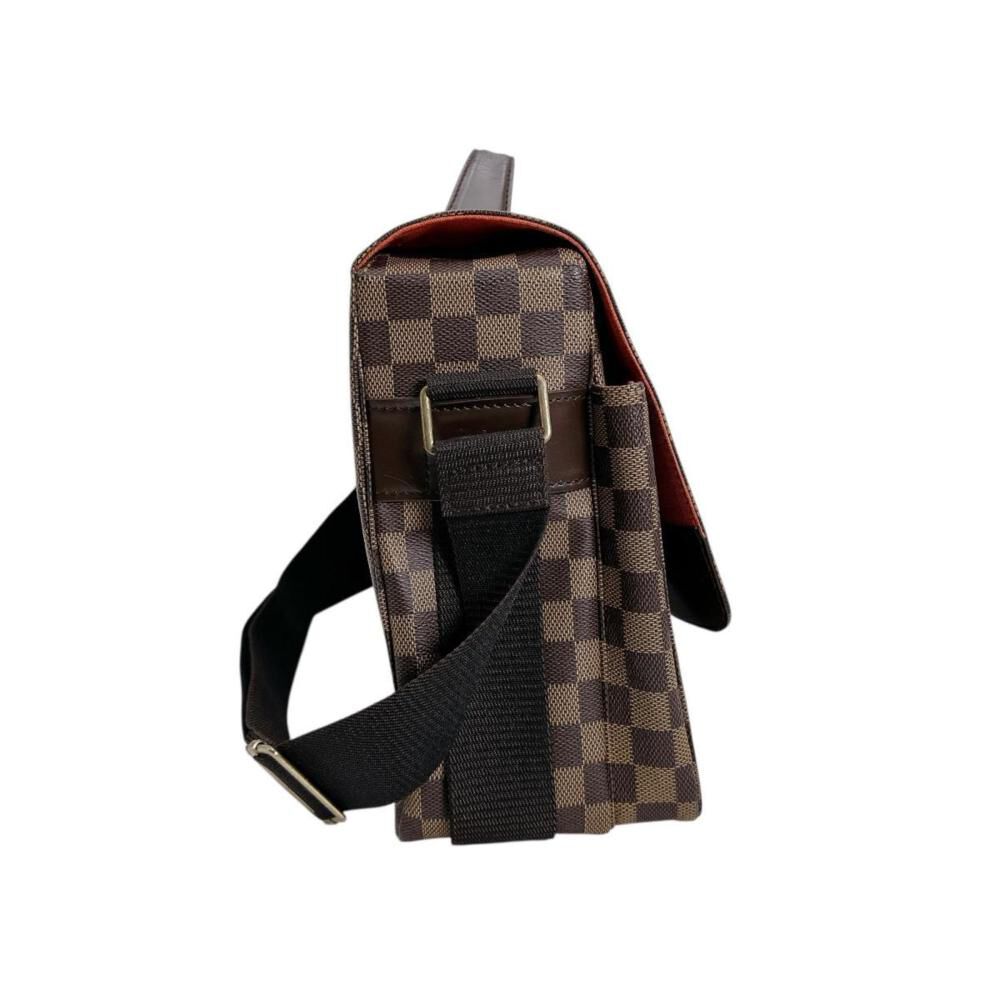 Louis Vuitton Broadway