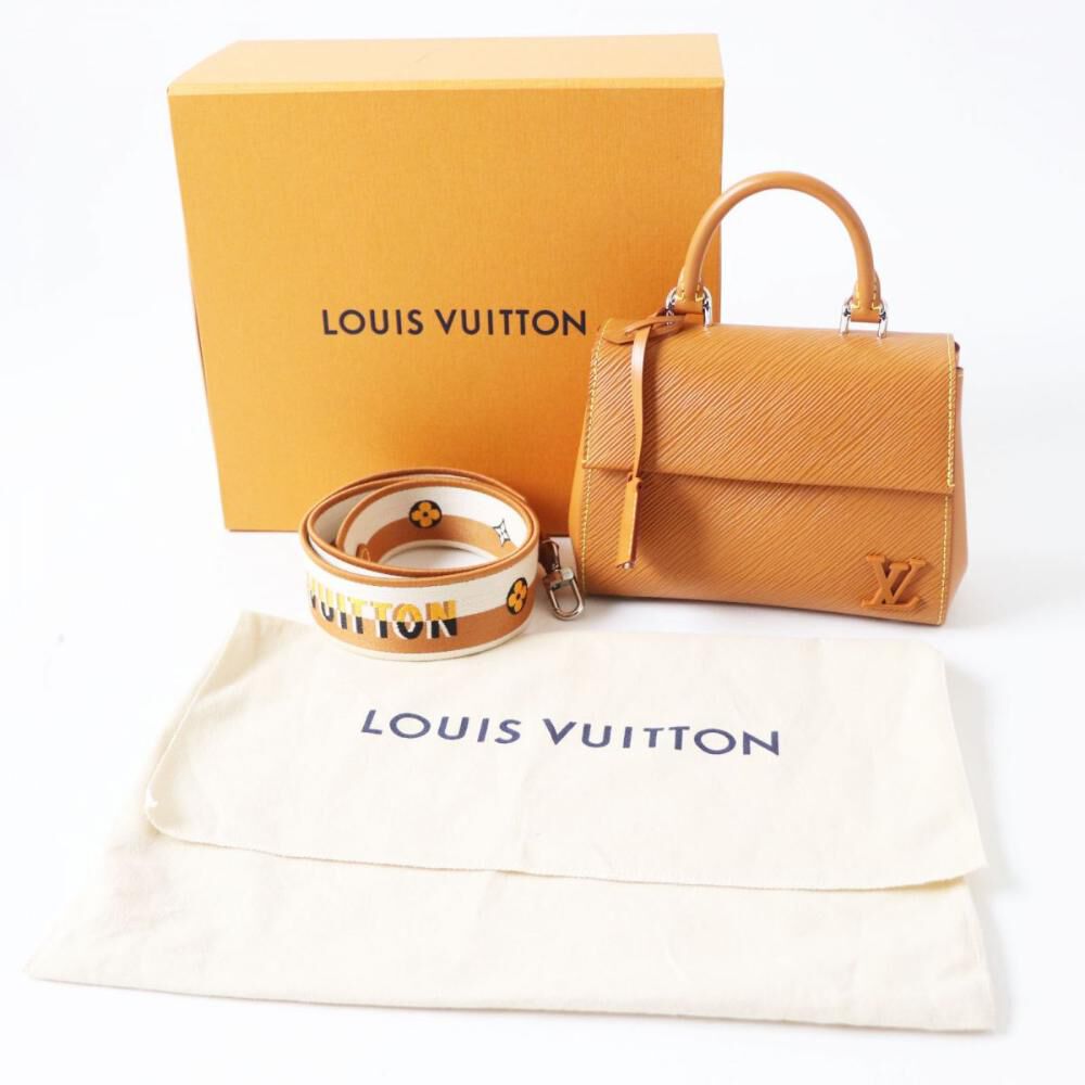 Louis Vuitton Cluny