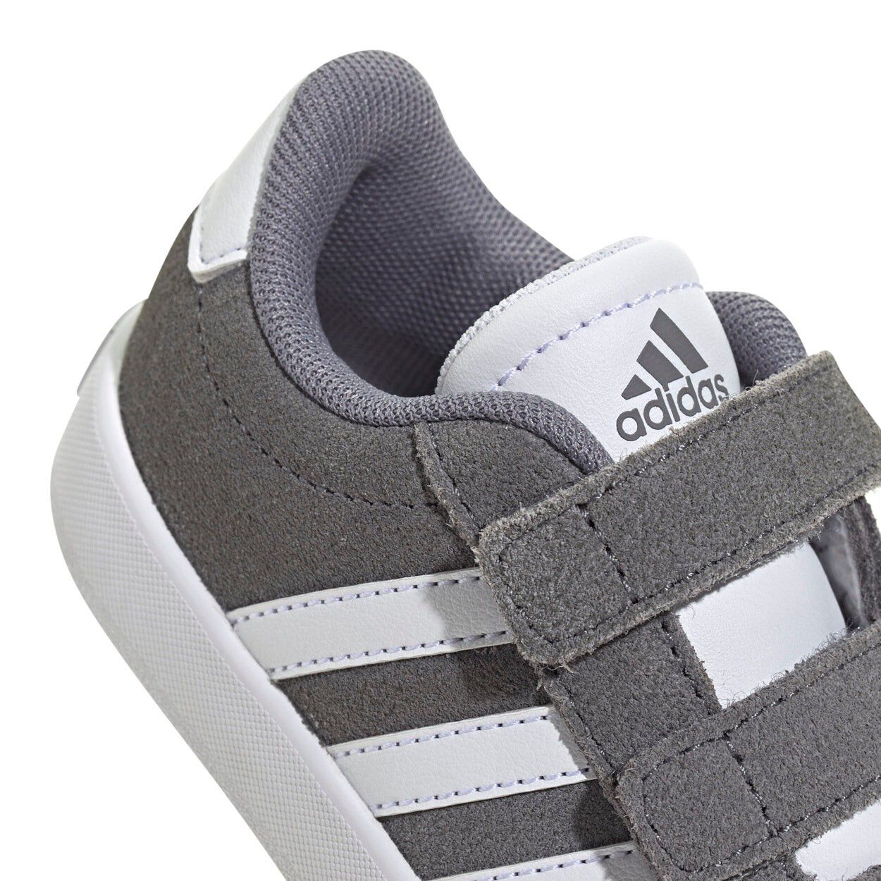 VL Court 3. 0 Sneakers