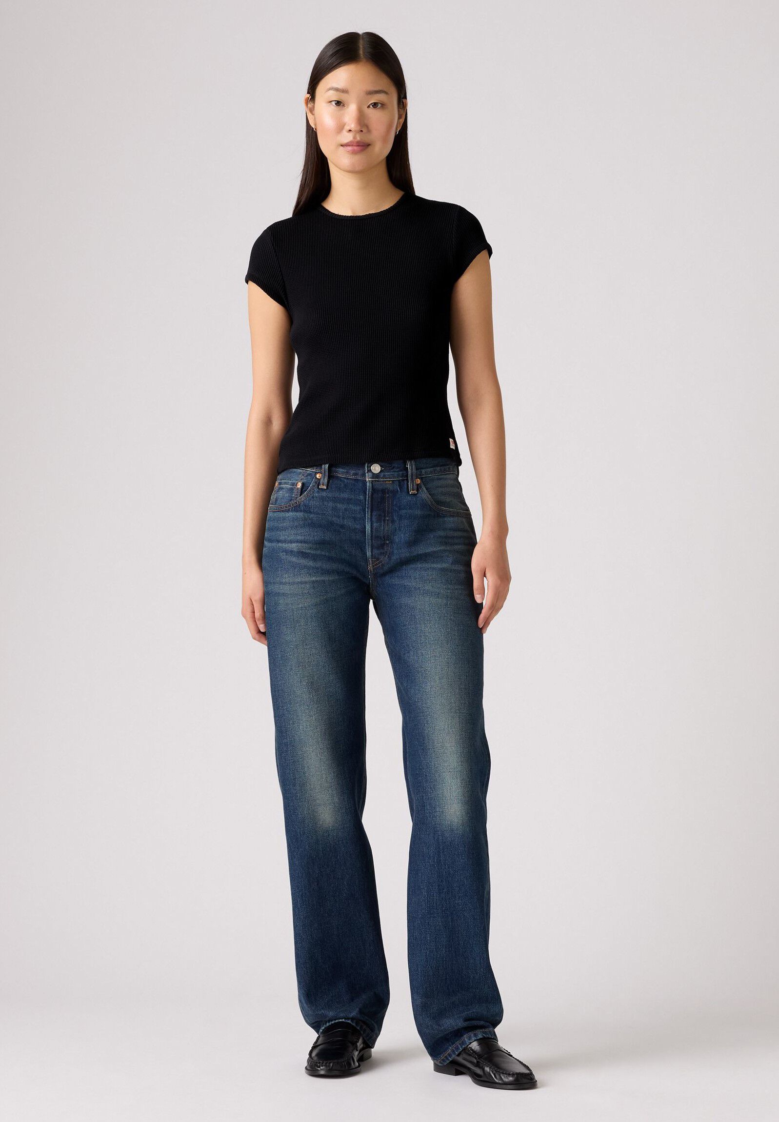 501 90S EDUCATE IN ARTS SELVED