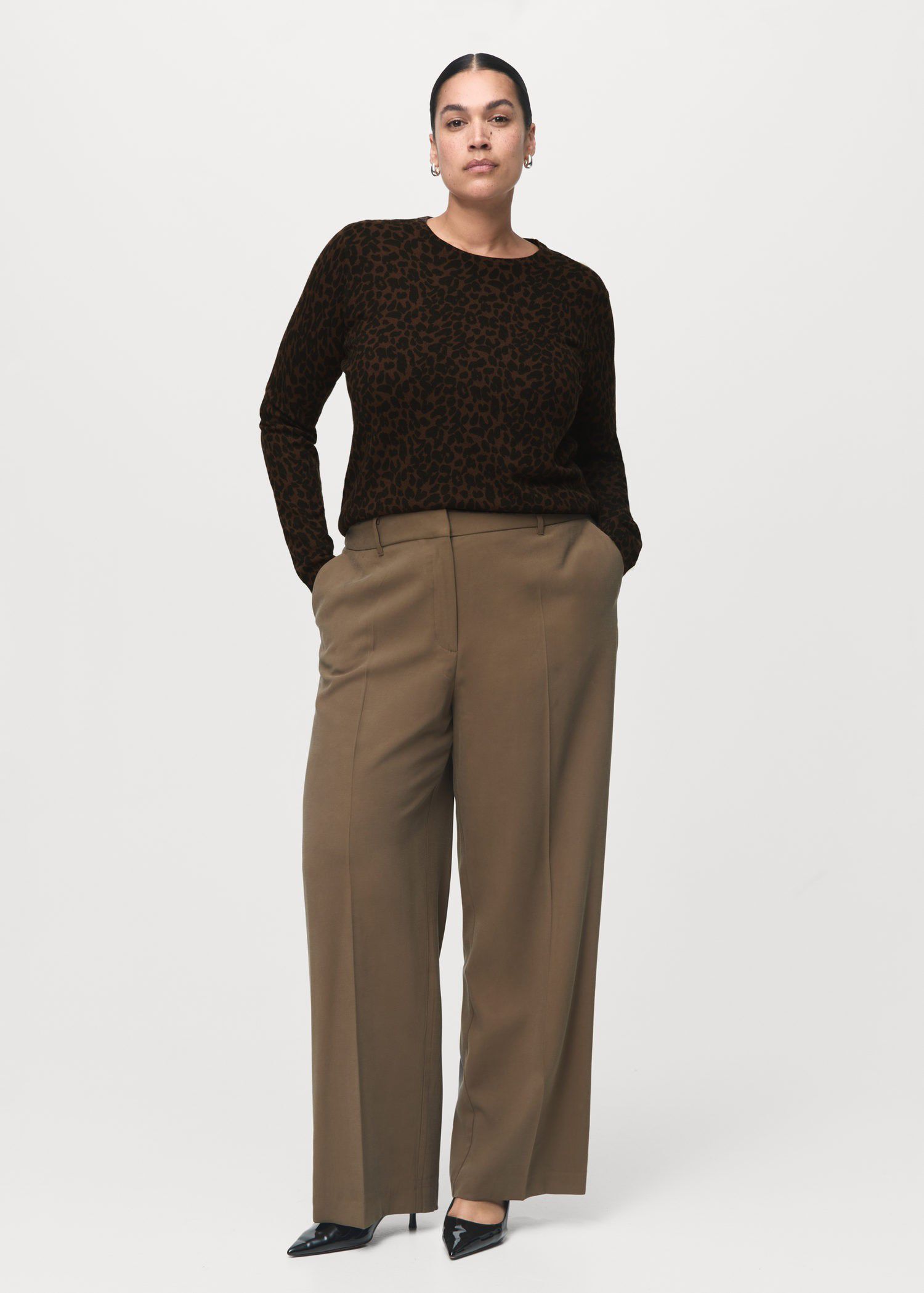 Ribbed leopard-print sweater