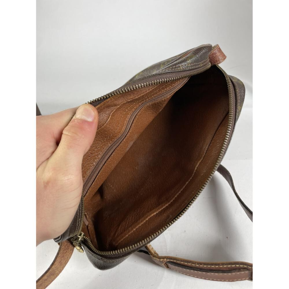 Louis Vuitton Shoulder Bags