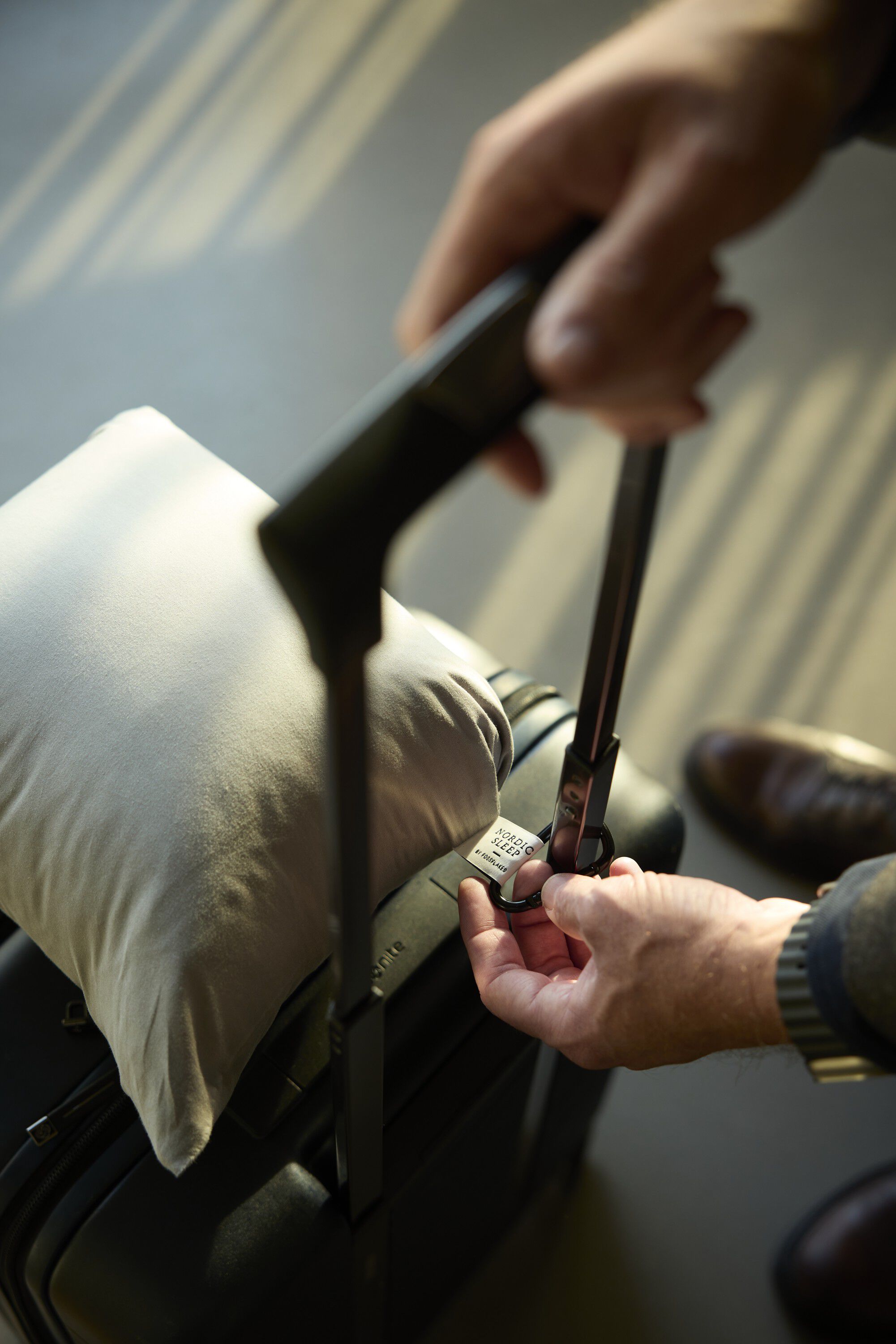 Nordic Sleep Travel Pillow 35x50 cm inkl. betr&aelig;k