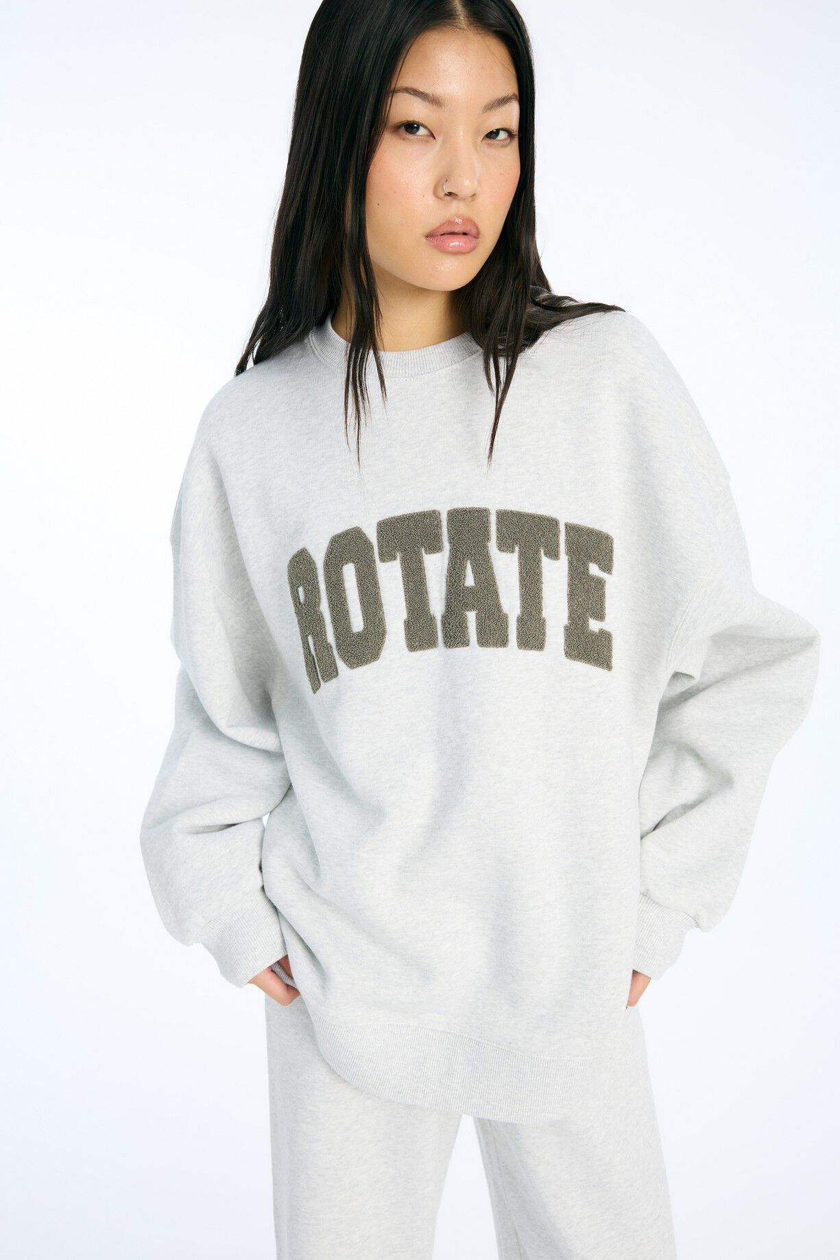 HEAVY SWEAT CREWNECK