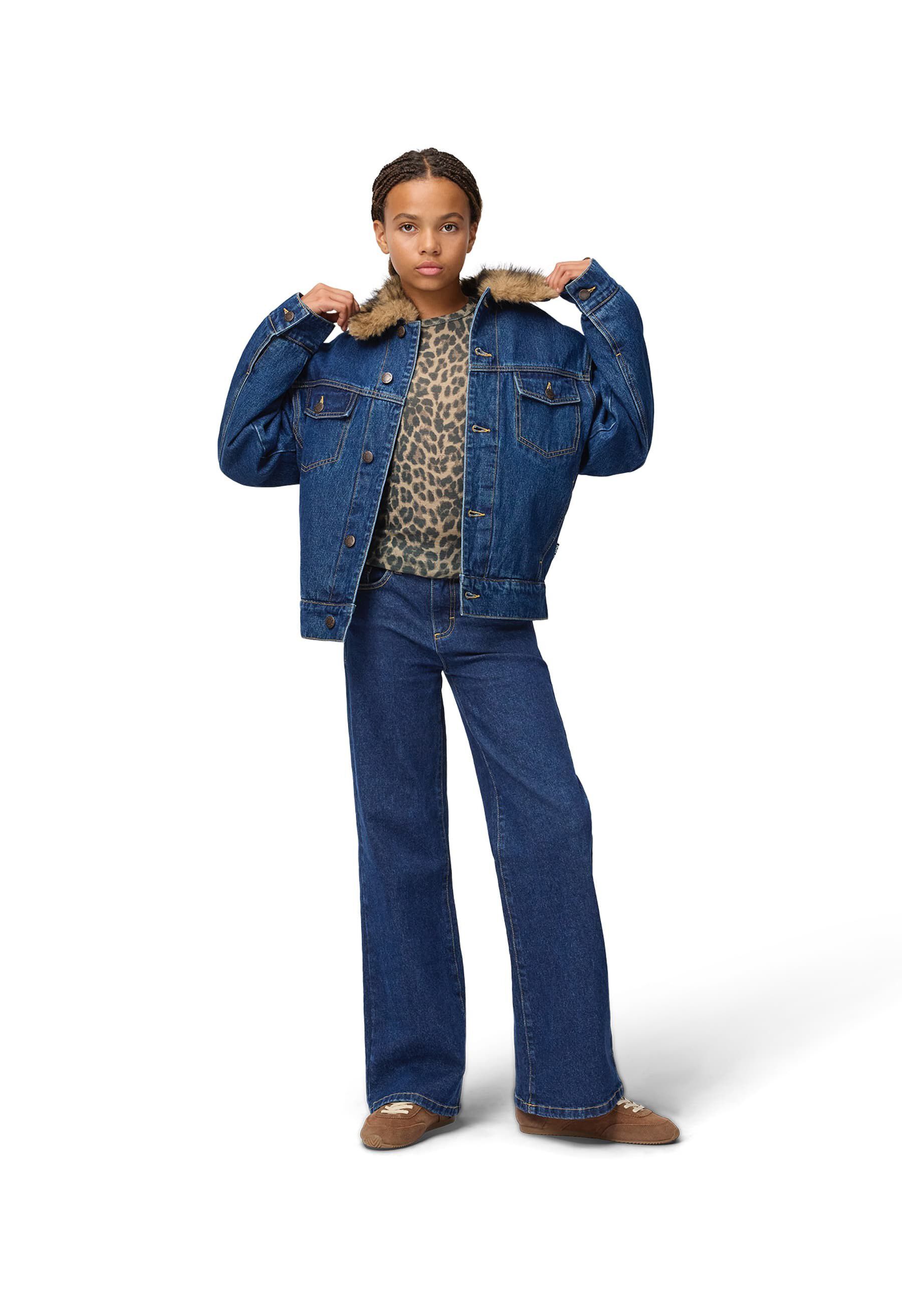 Rihanna Wool