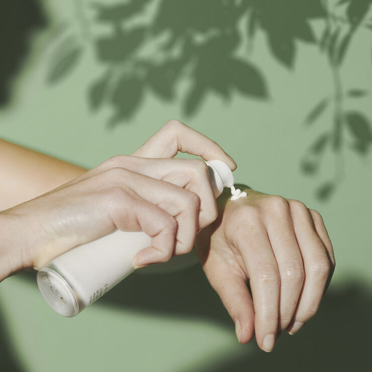 C-2 Believe - Vitamin C Brightening Face Moisturizer