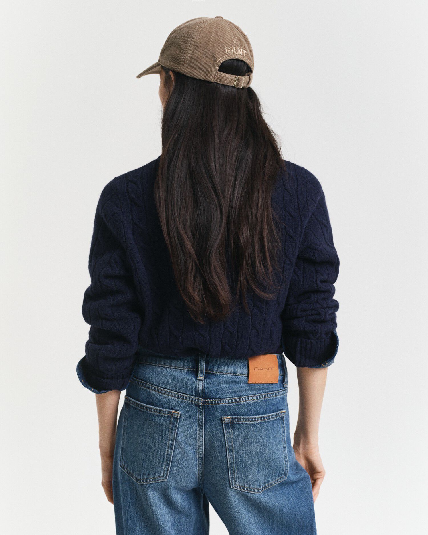 LAMBSWOOL CABLE C-NECK