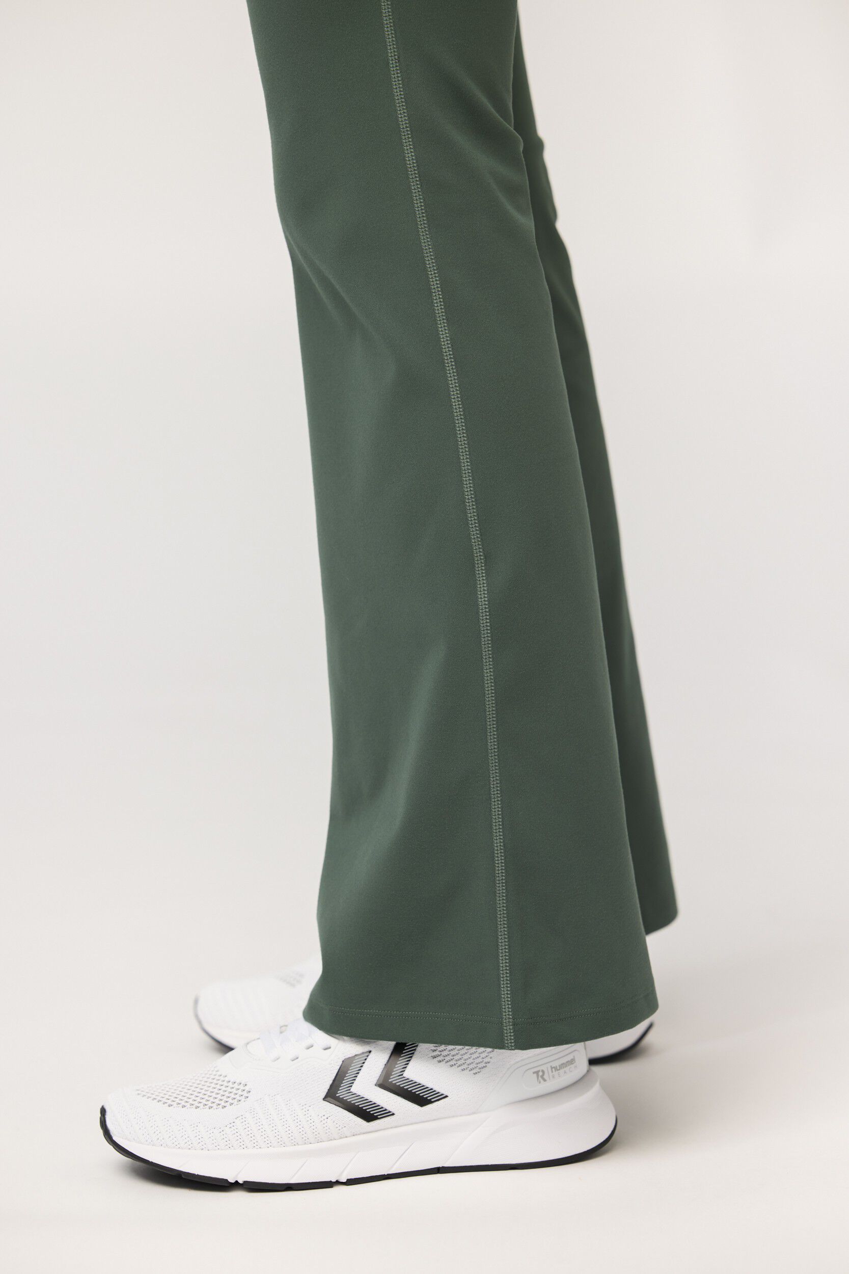 Compressive Flare Legging