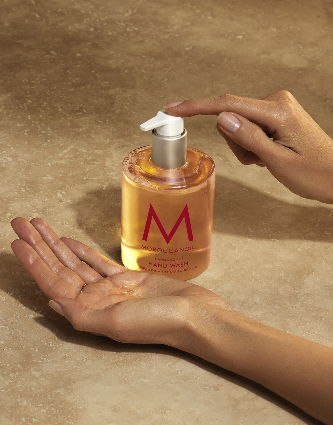 Moroccanoil Liquid Hand Wash Dahlia Rouge 360 ml.