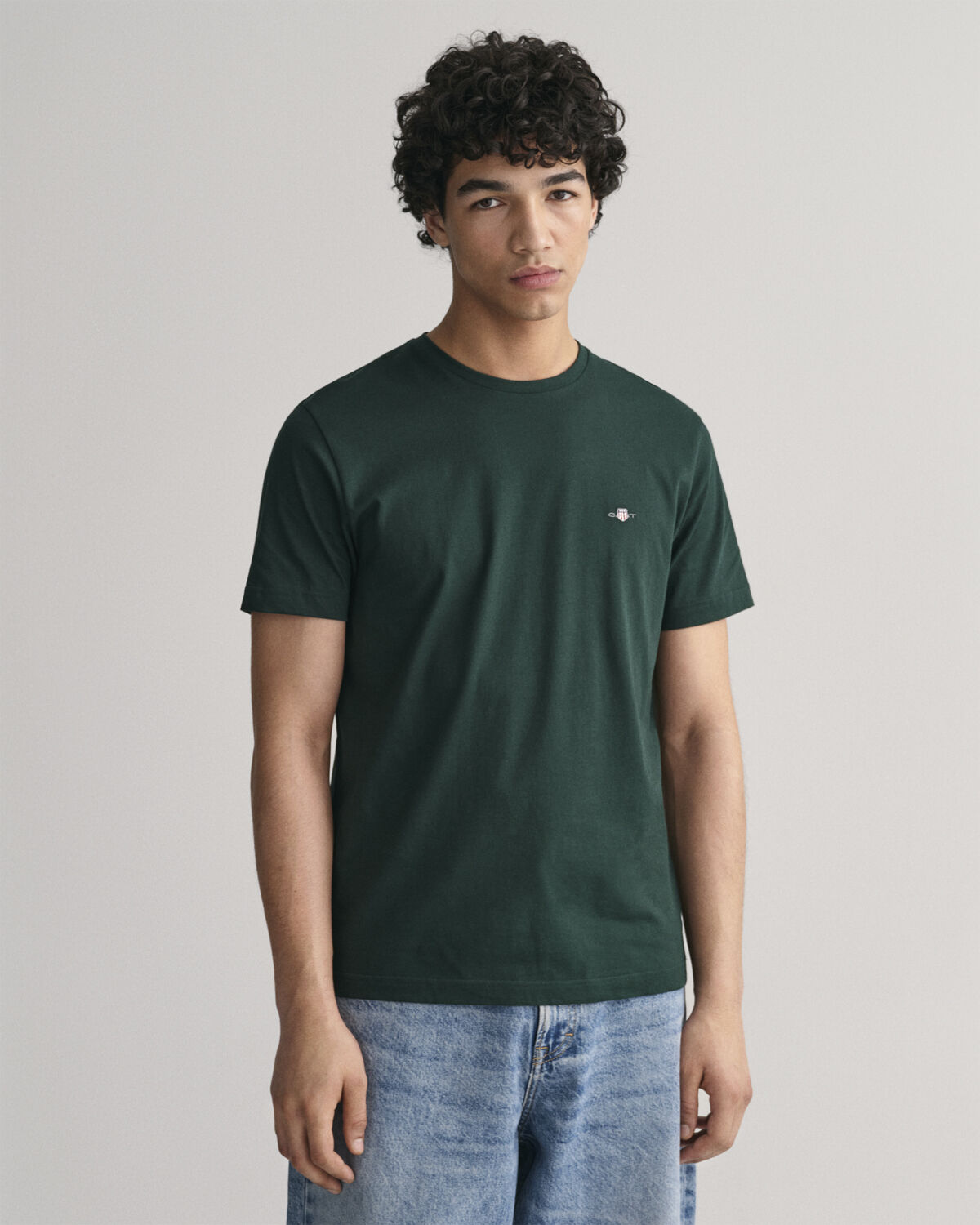REG SHIELD SS T-SHIRT