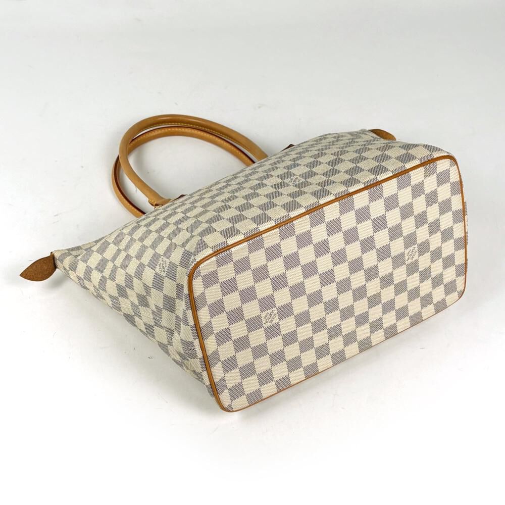 Louis Vuitton Saleya