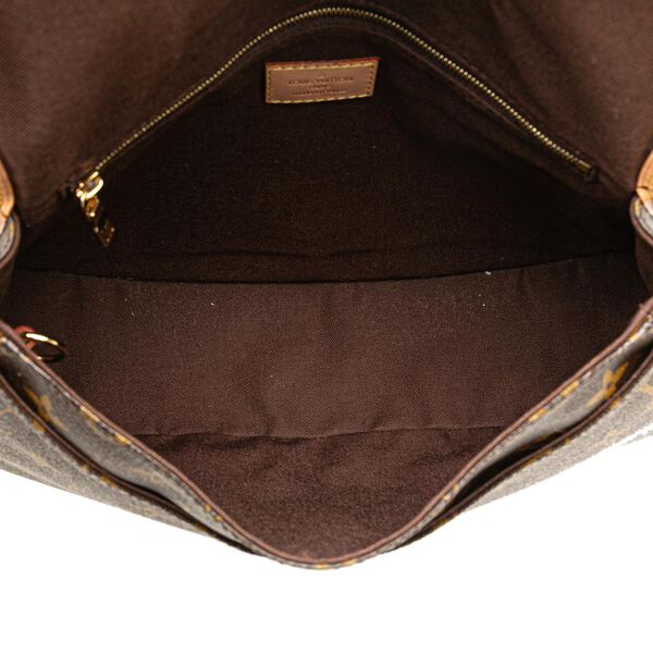 Louis Vuitton Menilmontant