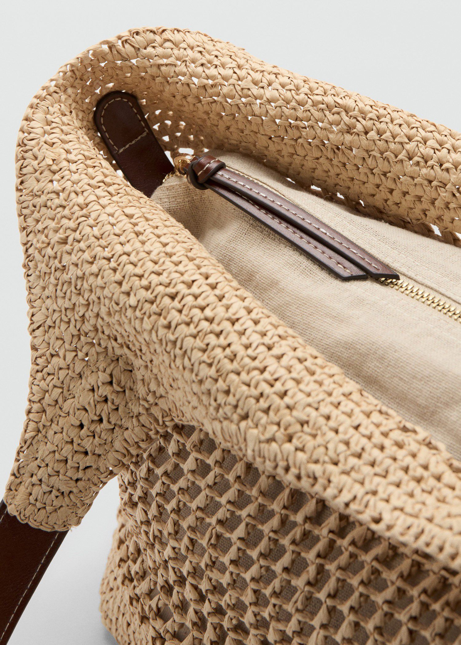 Natural fibre tote bag