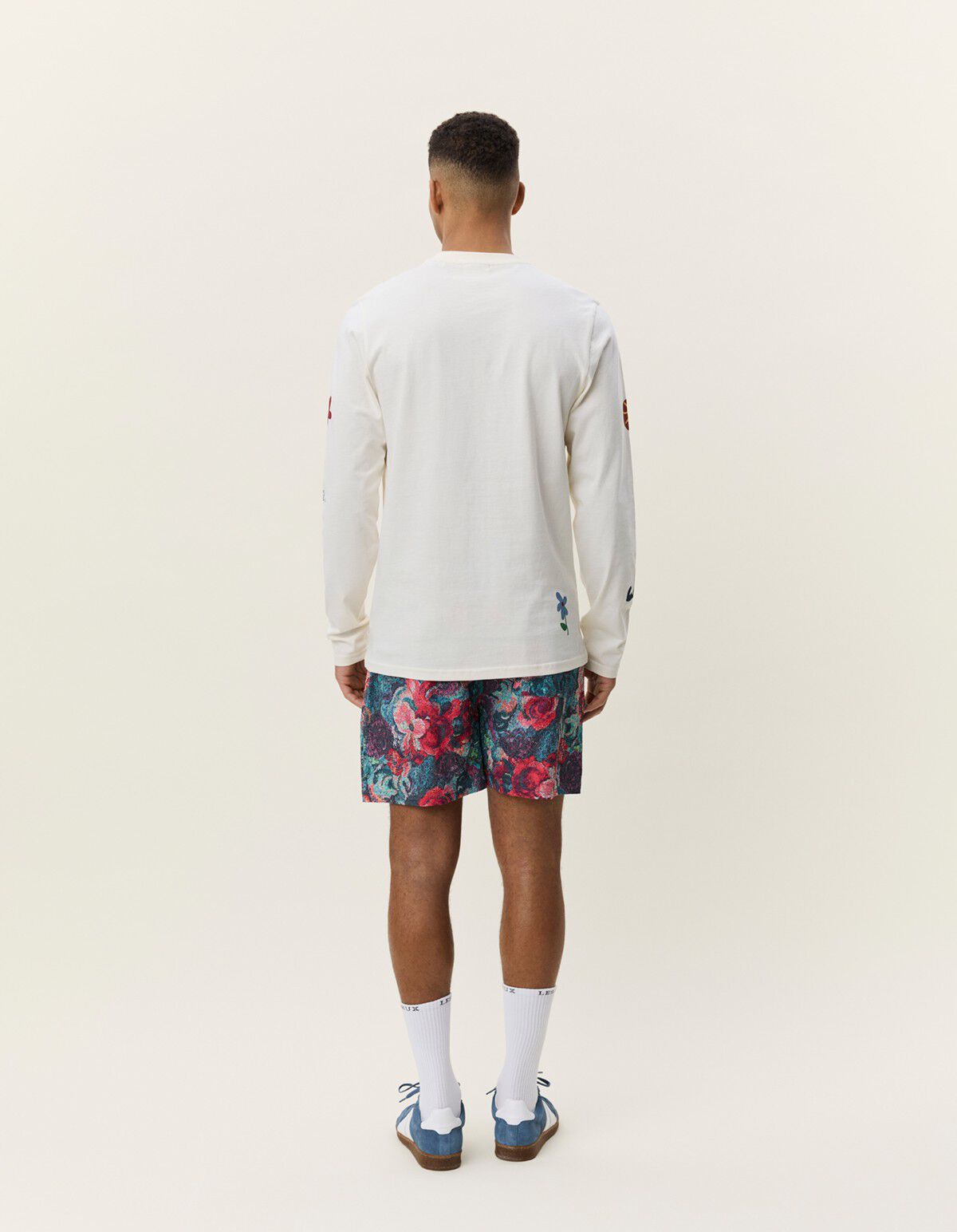 Caf&eacute; LS T-Shirt