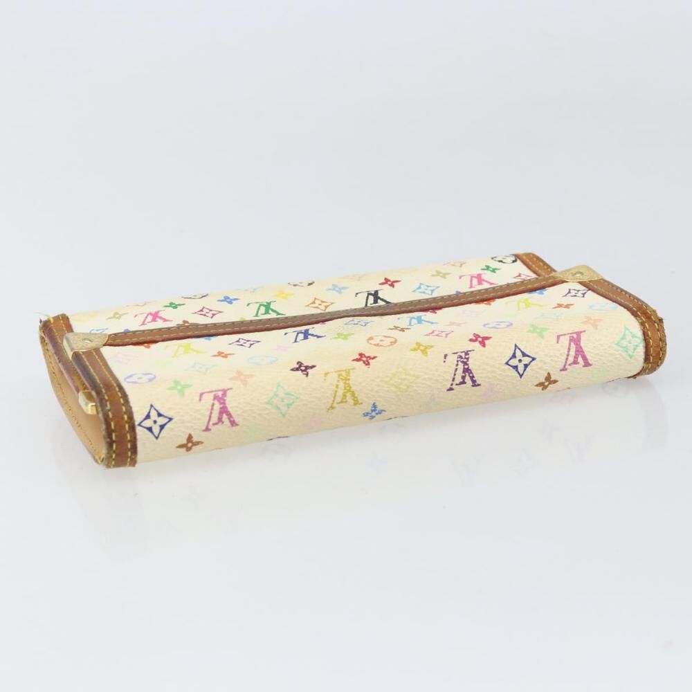 Louis Vuitton Clutch