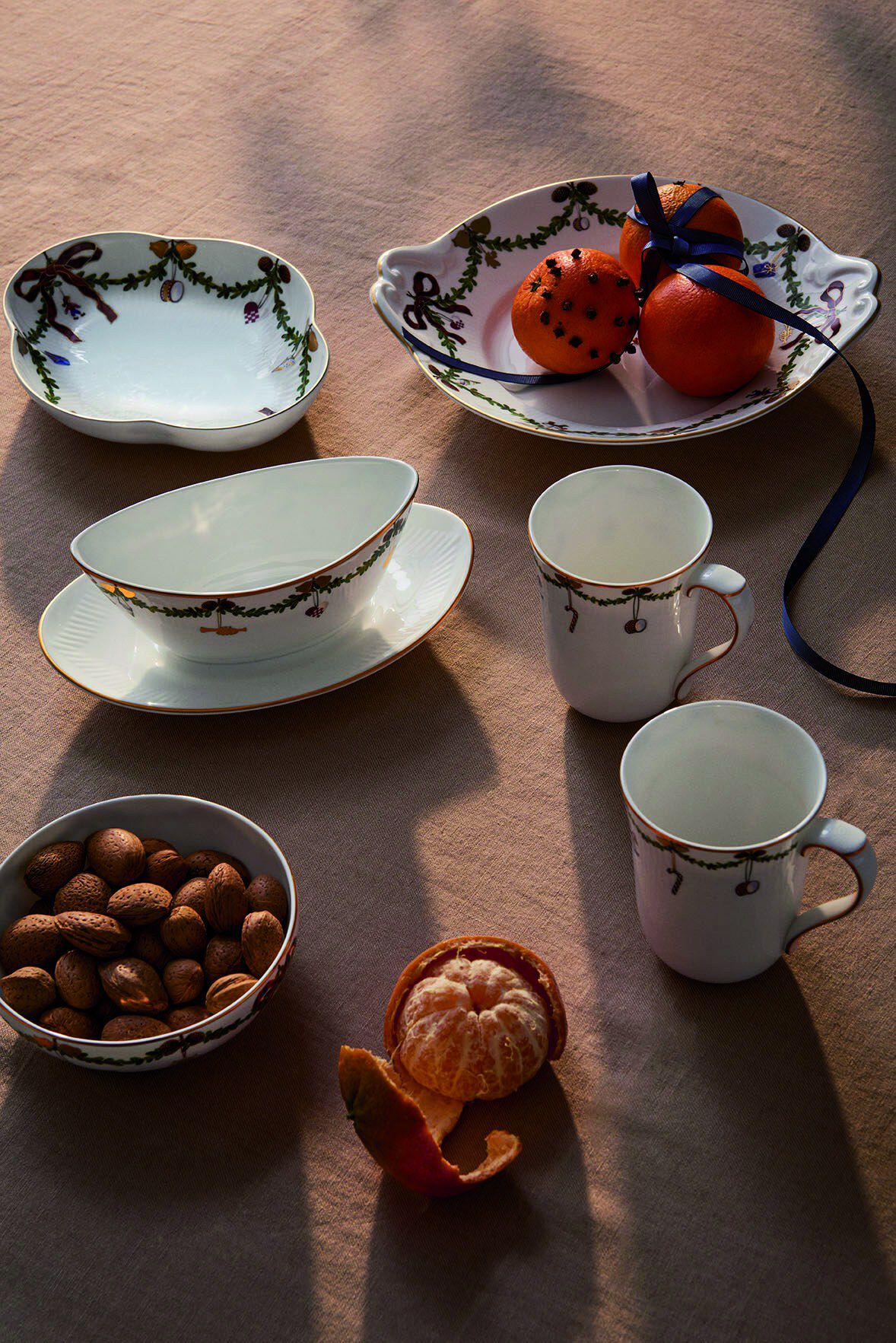 Stjerne Riflet fad 27 cm