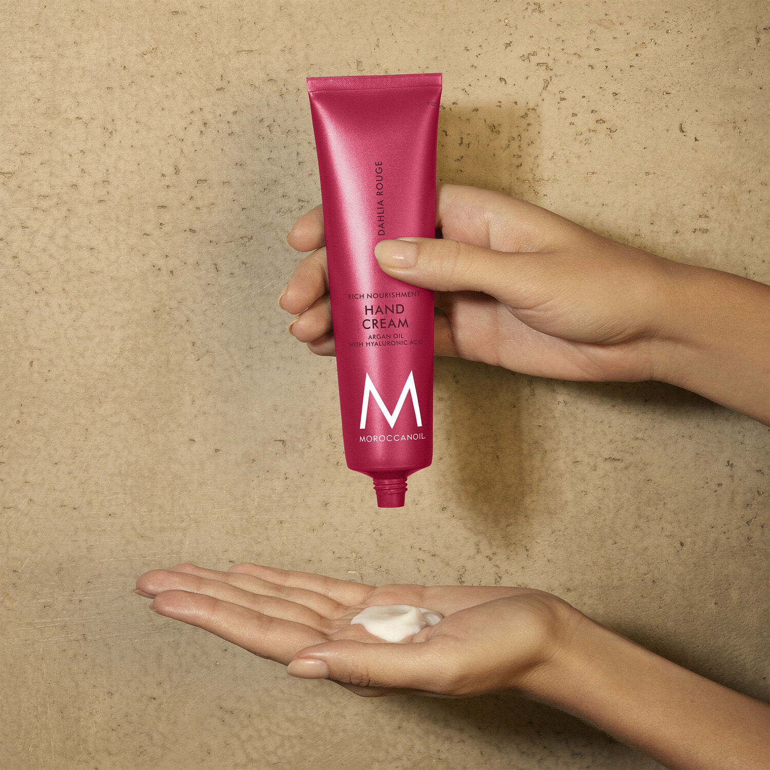 Moroccanoil Hand Cream Dahlia Rouge 100 ml.