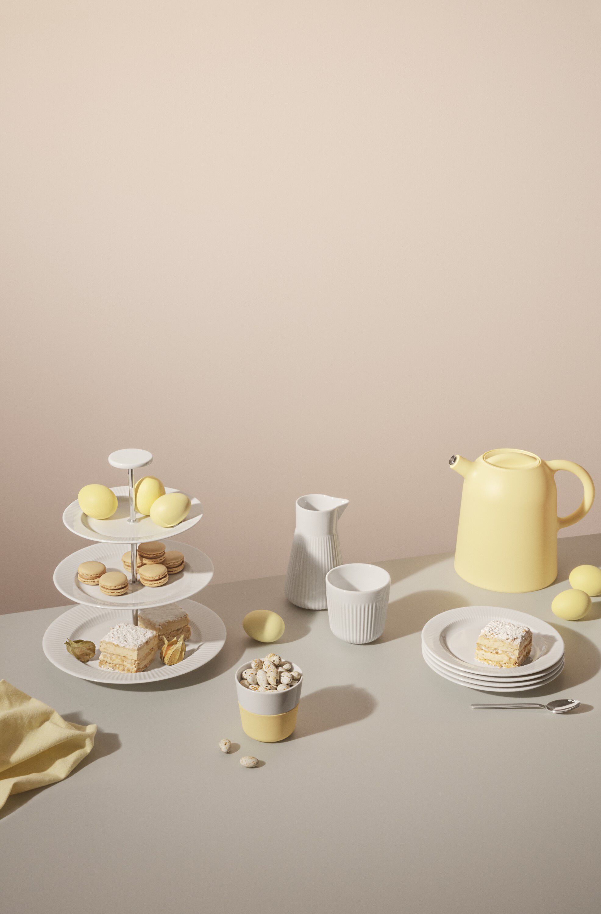 &Eacute;tagi&egrave;re/Kageopsats