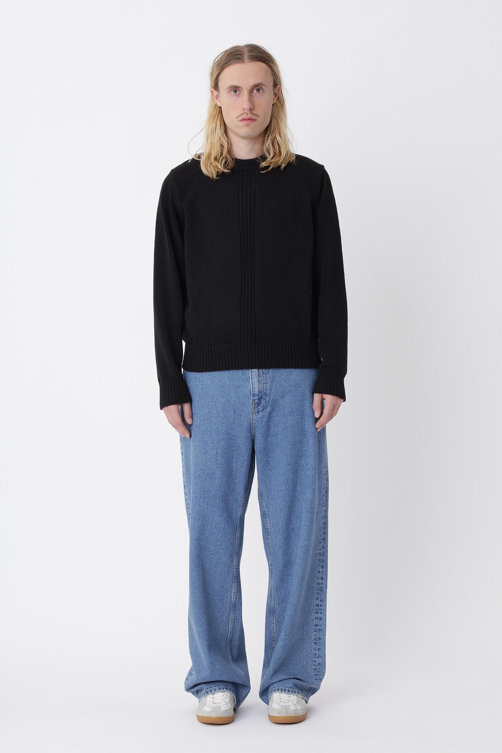 Ryder. 01 Knit Sweater