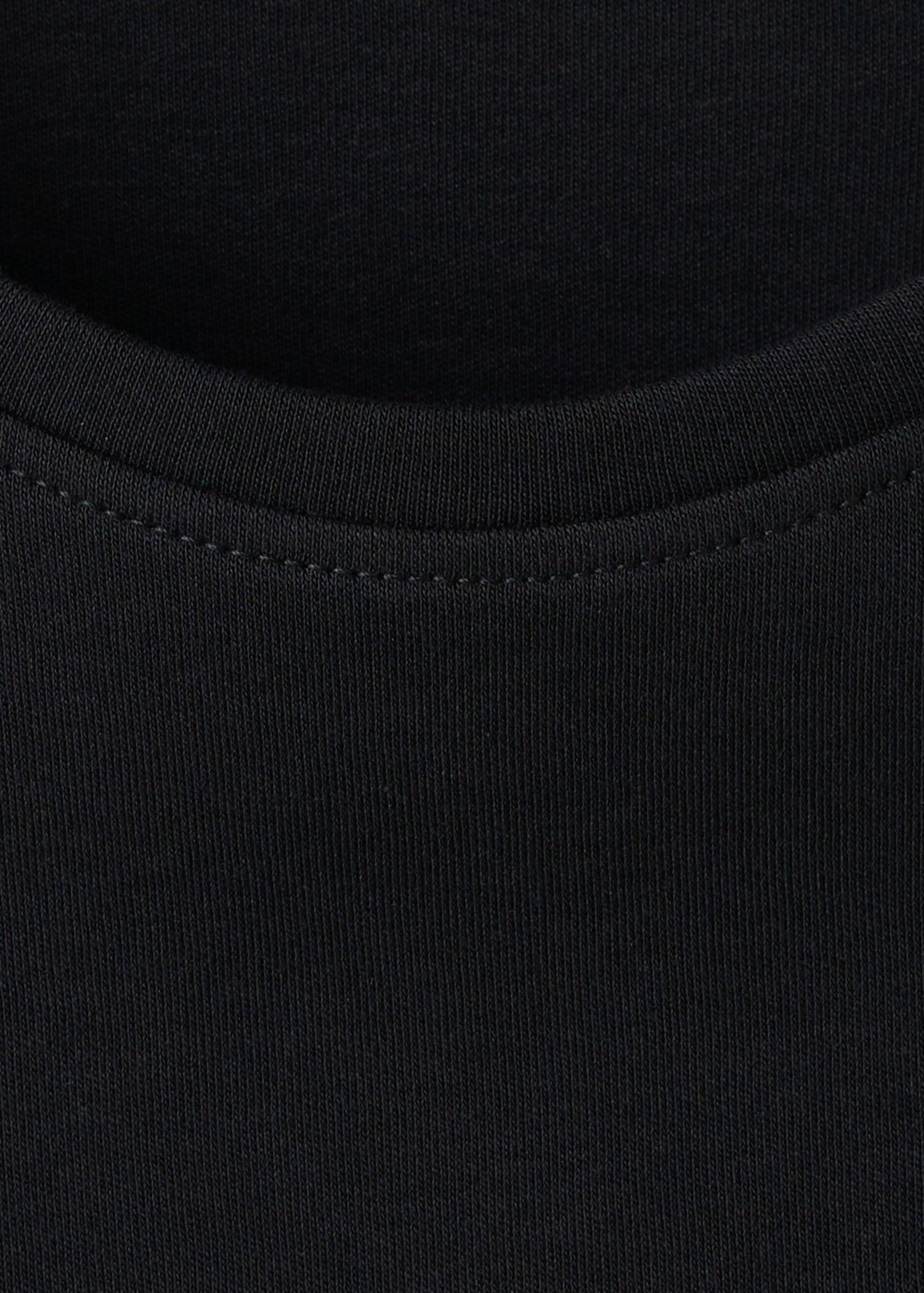 100% cotton t-shirt