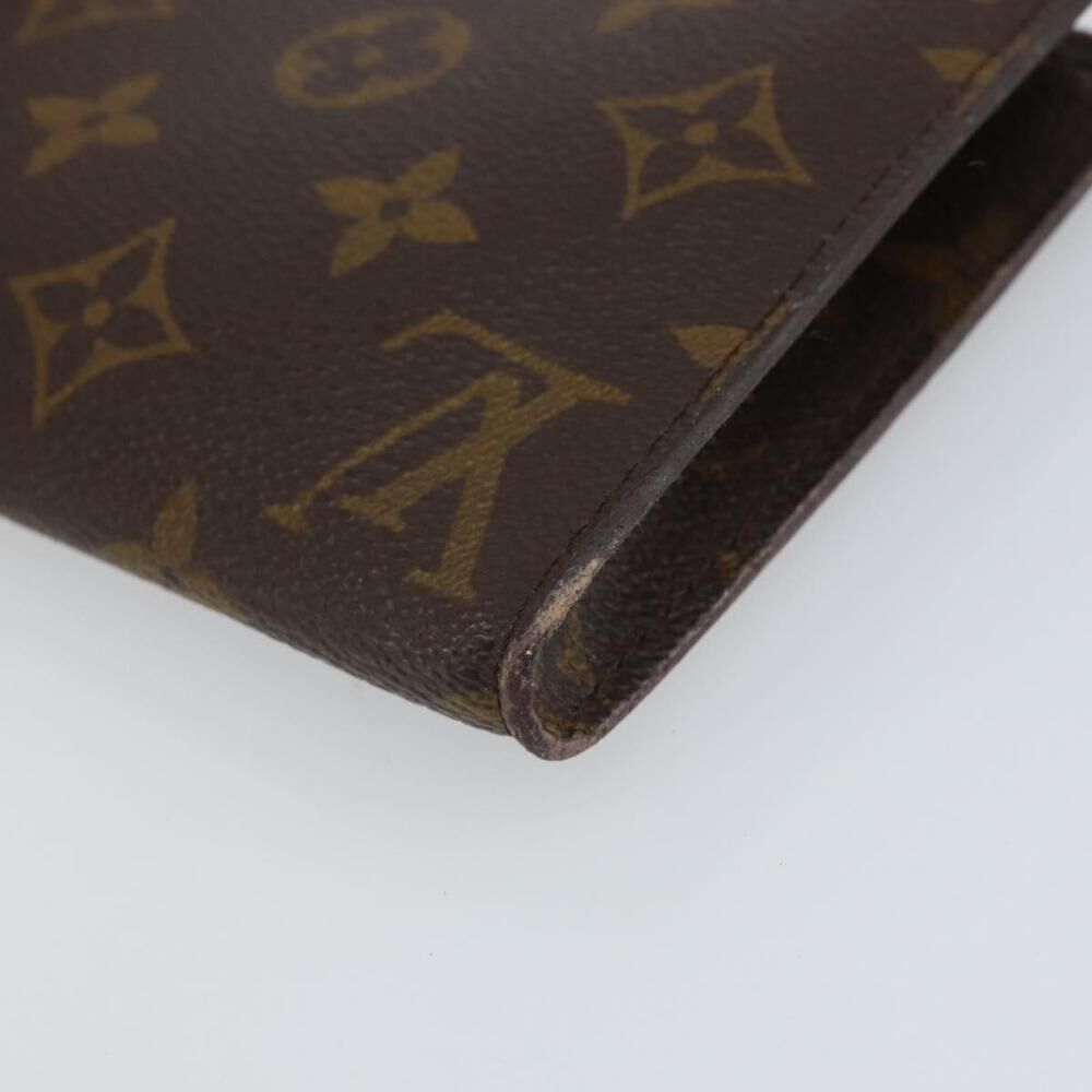 Louis Vuitton Pouch