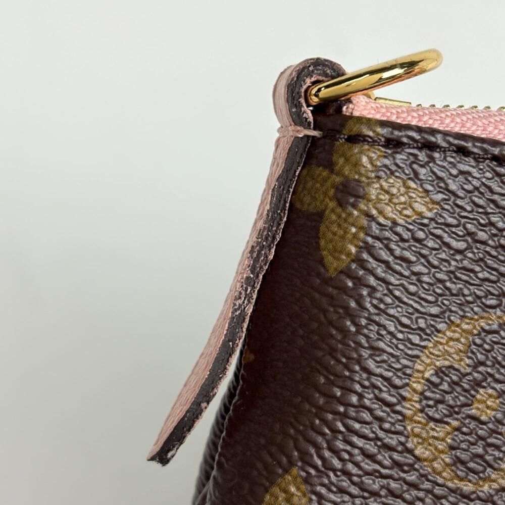 Louis Vuitton Pallas