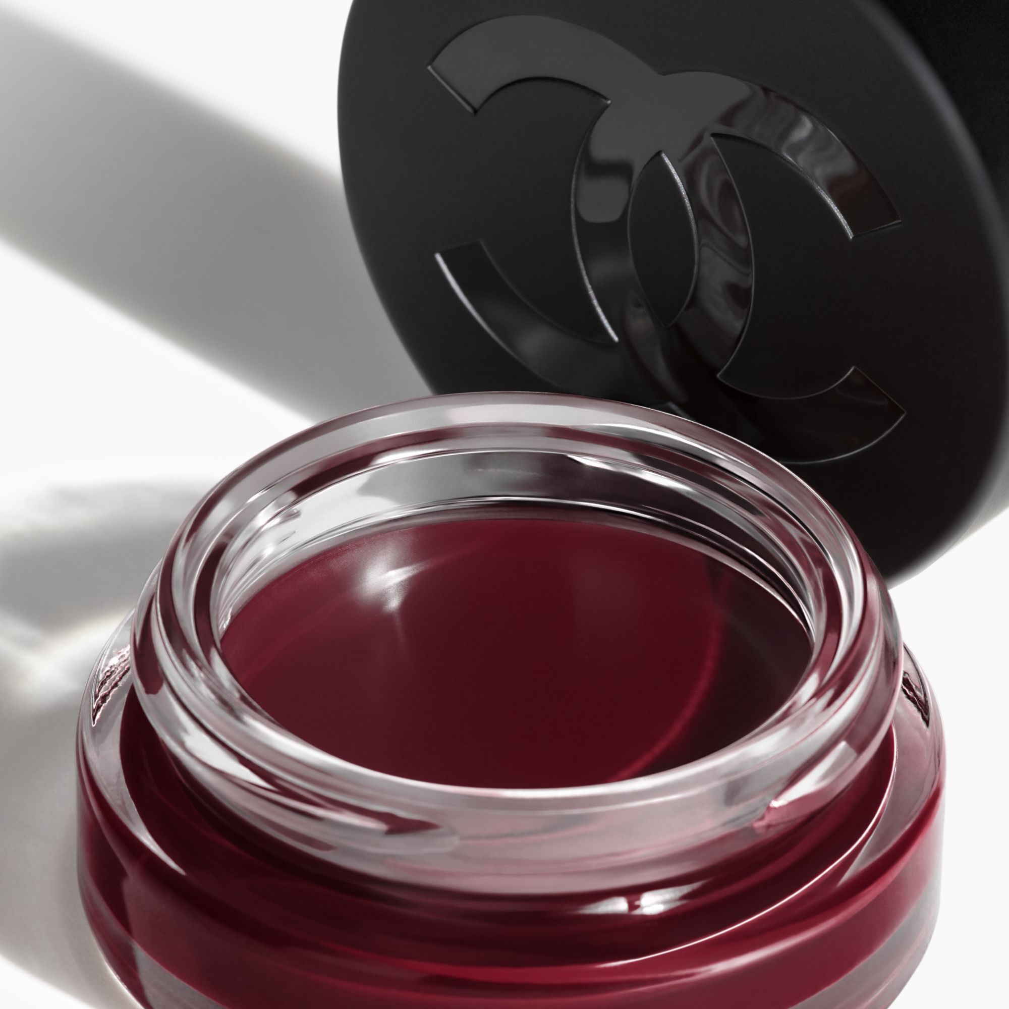 FREMH&AElig;VER FARVEN GIVER N&AElig;RING FYLDE