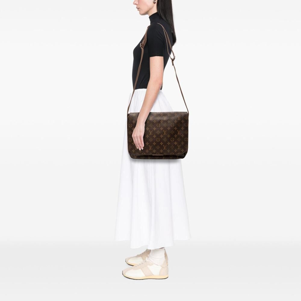 Louis Vuitton Beaubourg