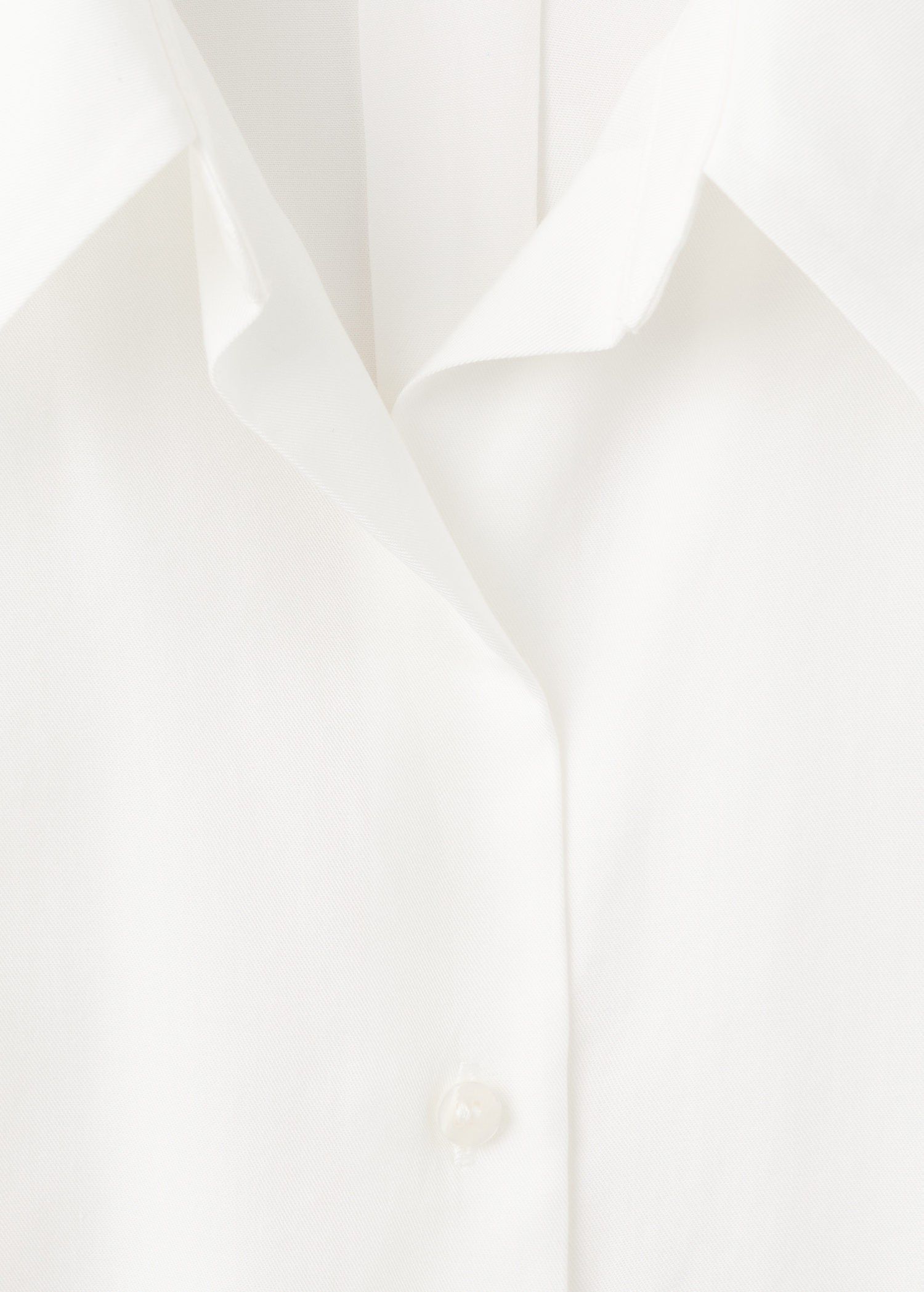 Short-sleeved lyocell shirt