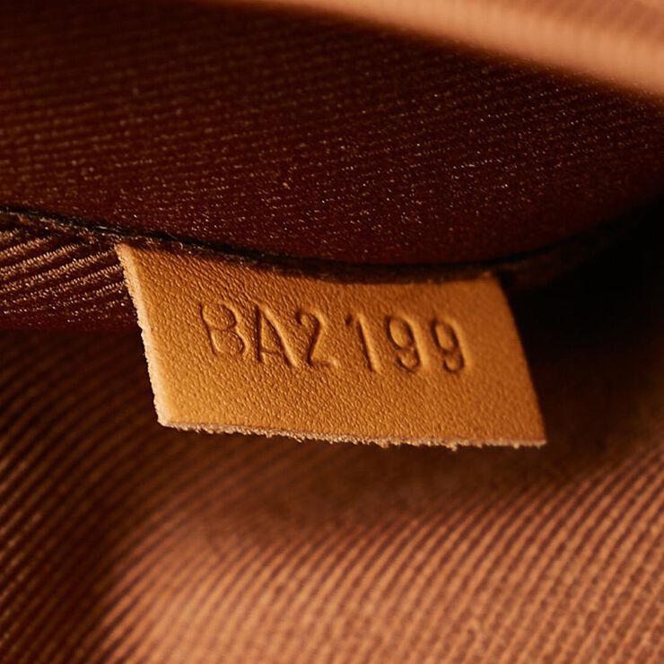 Louis Vuitton Messenger