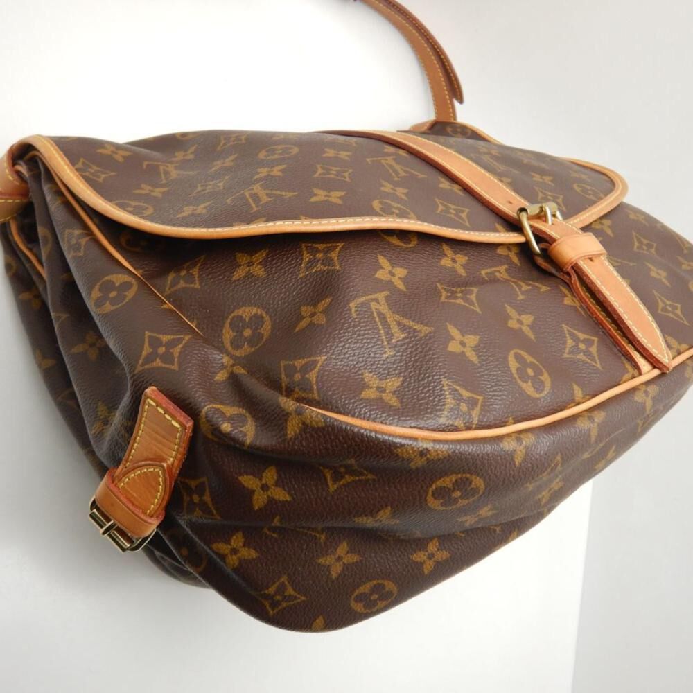 Louis Vuitton Saumur