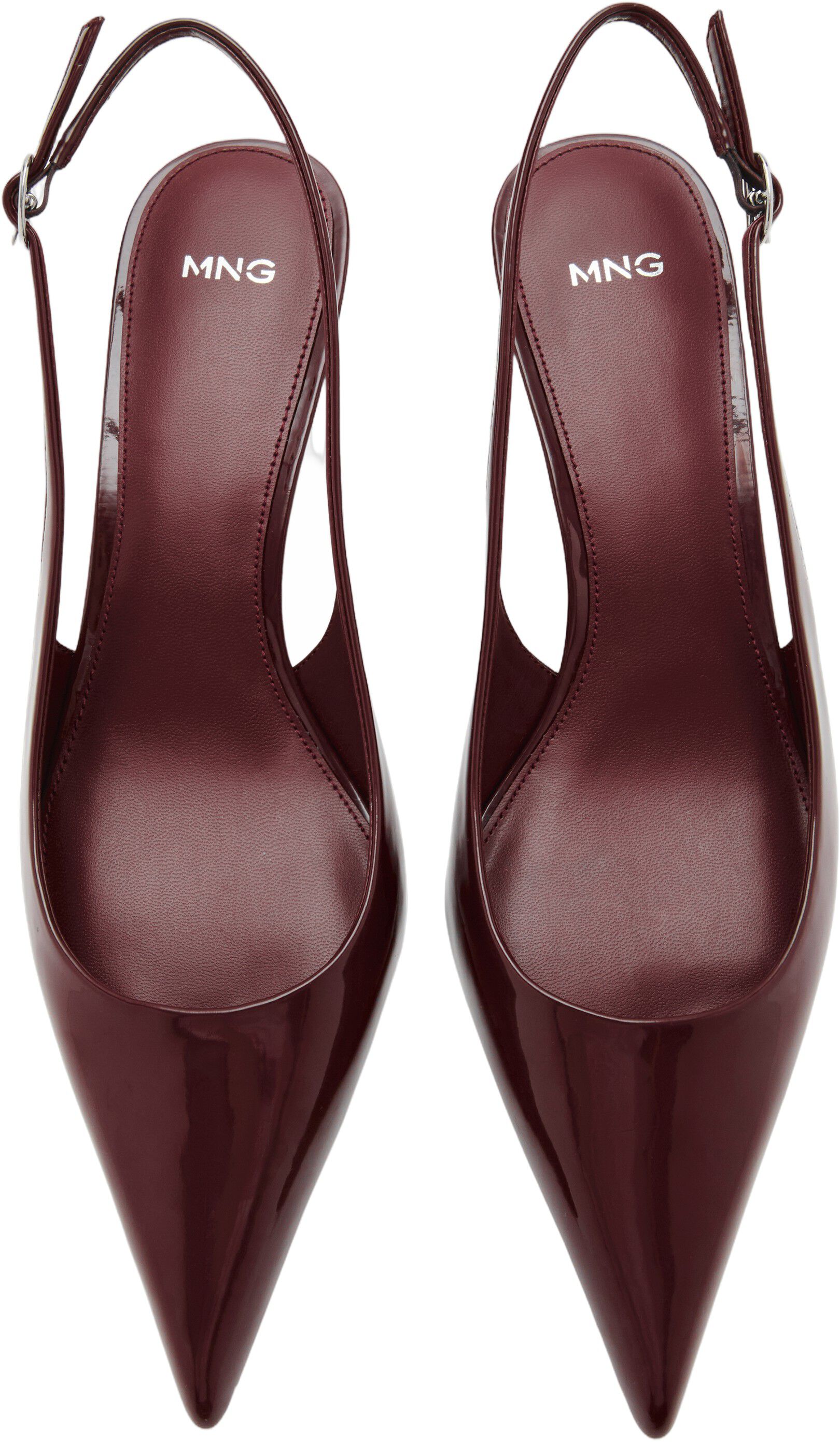 Kitten-heel patent leather shoes