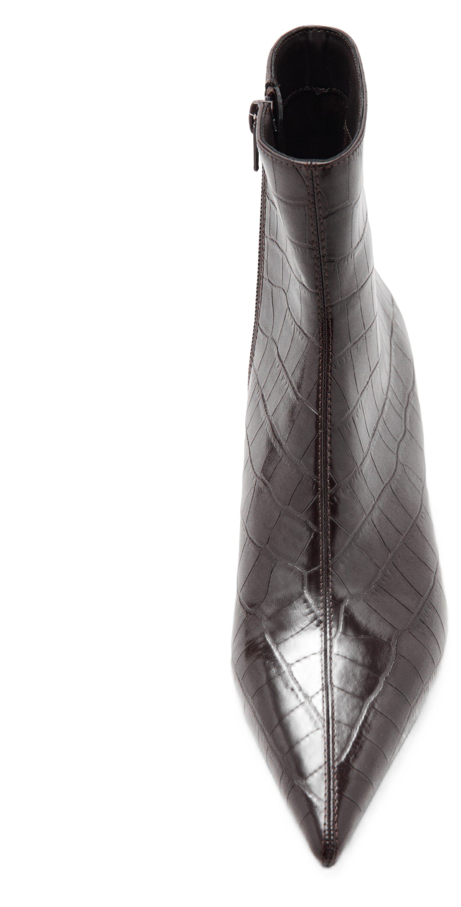 Pointed-toe kitten-heel ankle boots